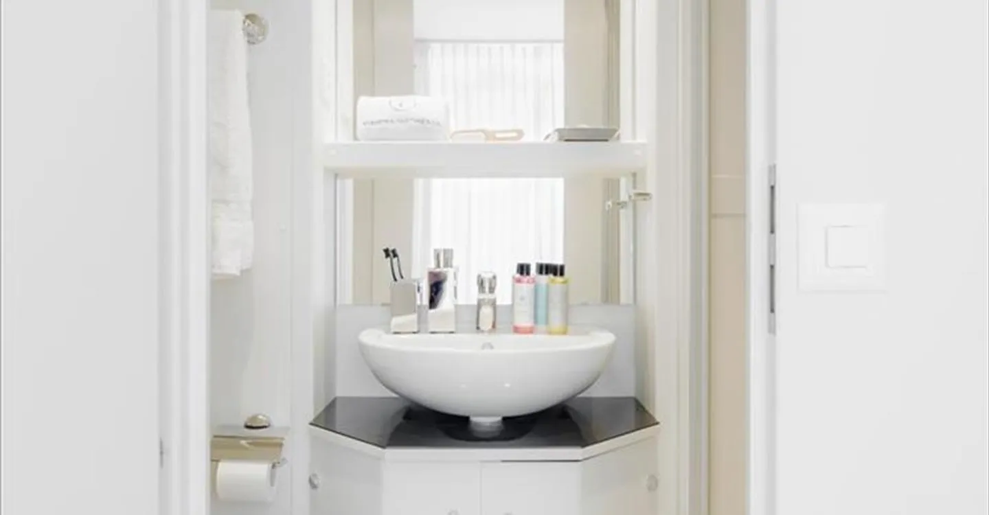 Charming Studio Apartment - Photo 4 of 4