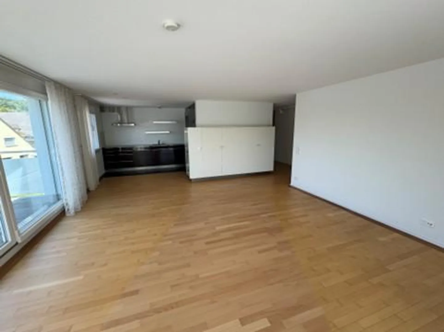 Grosszügige Wohnung in Flurlingen - Foto 4 von 9