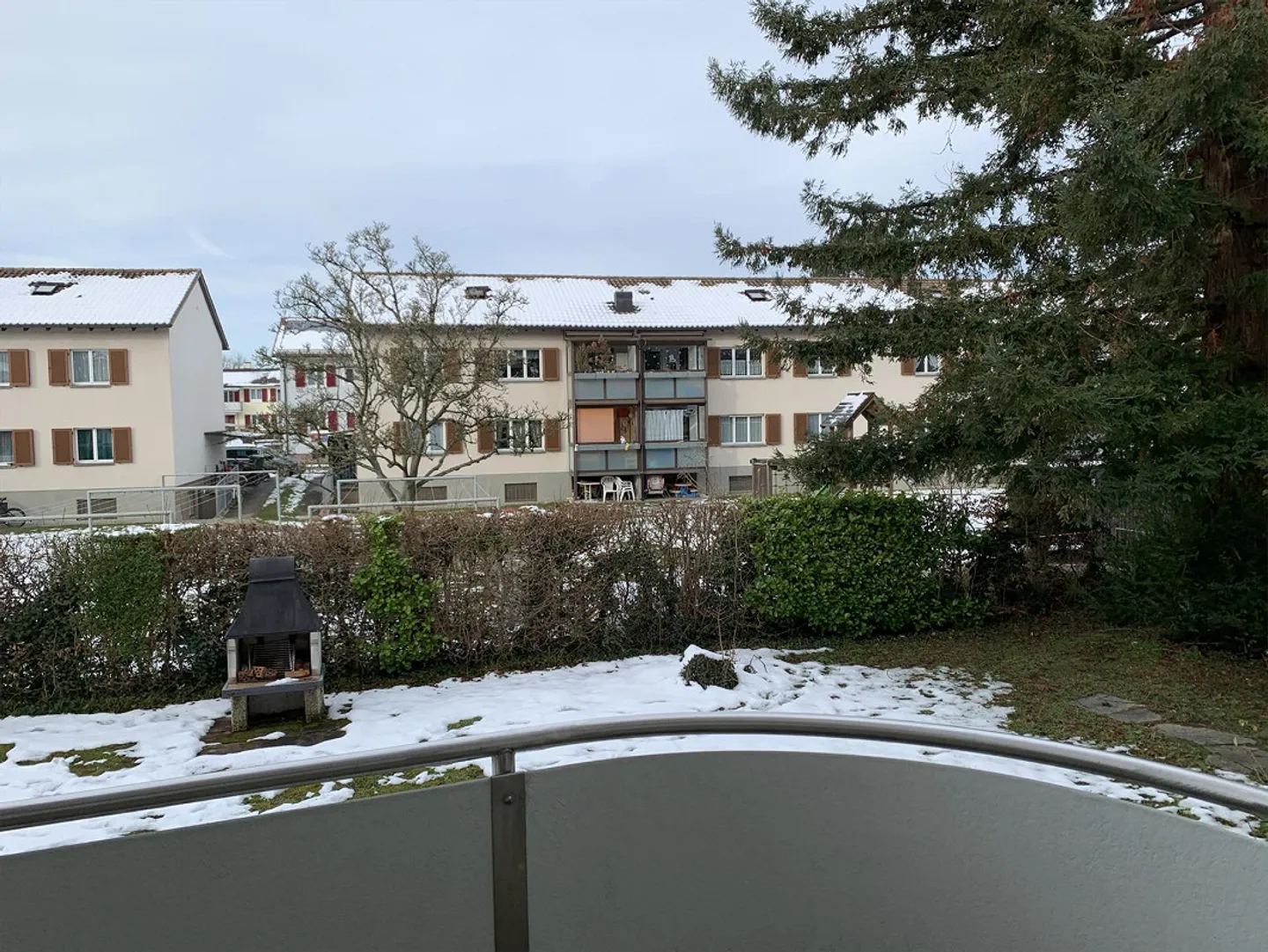 Appartement lumineux de 3,5 pièces avec beau balcon à Riehen - Photo 7 sur 7