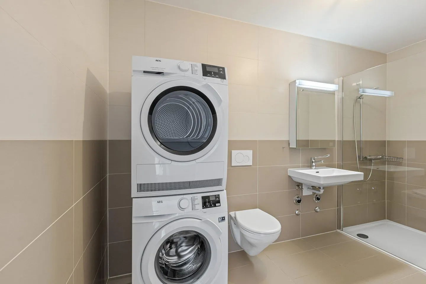 Beautiful Minergie apartment with offered rent guarantee - Photo 3 of 5