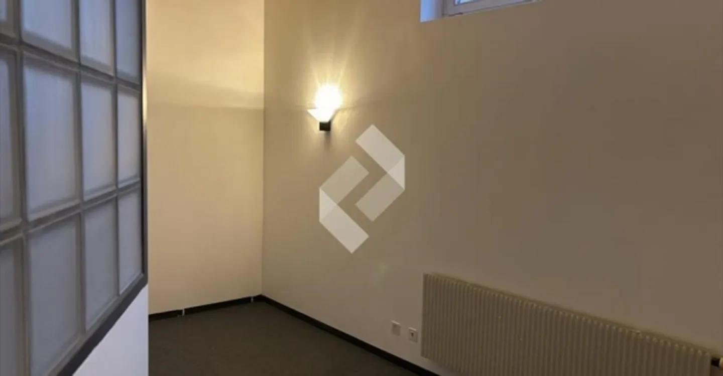 Office - Photo 11 of 13