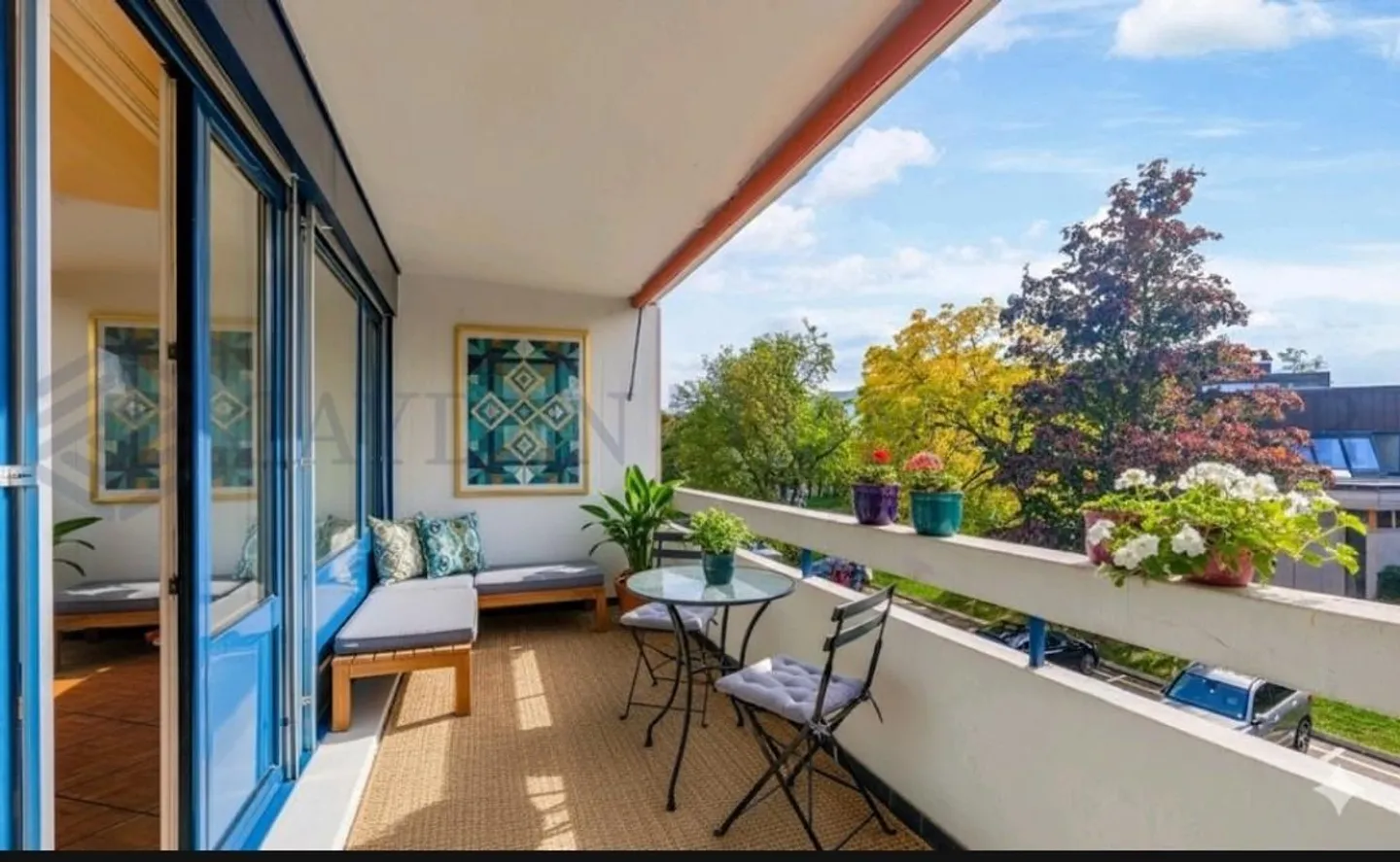 Exclusivité !! Appartement agréable de 5 pièces avec passage - Photo 5 sur 5