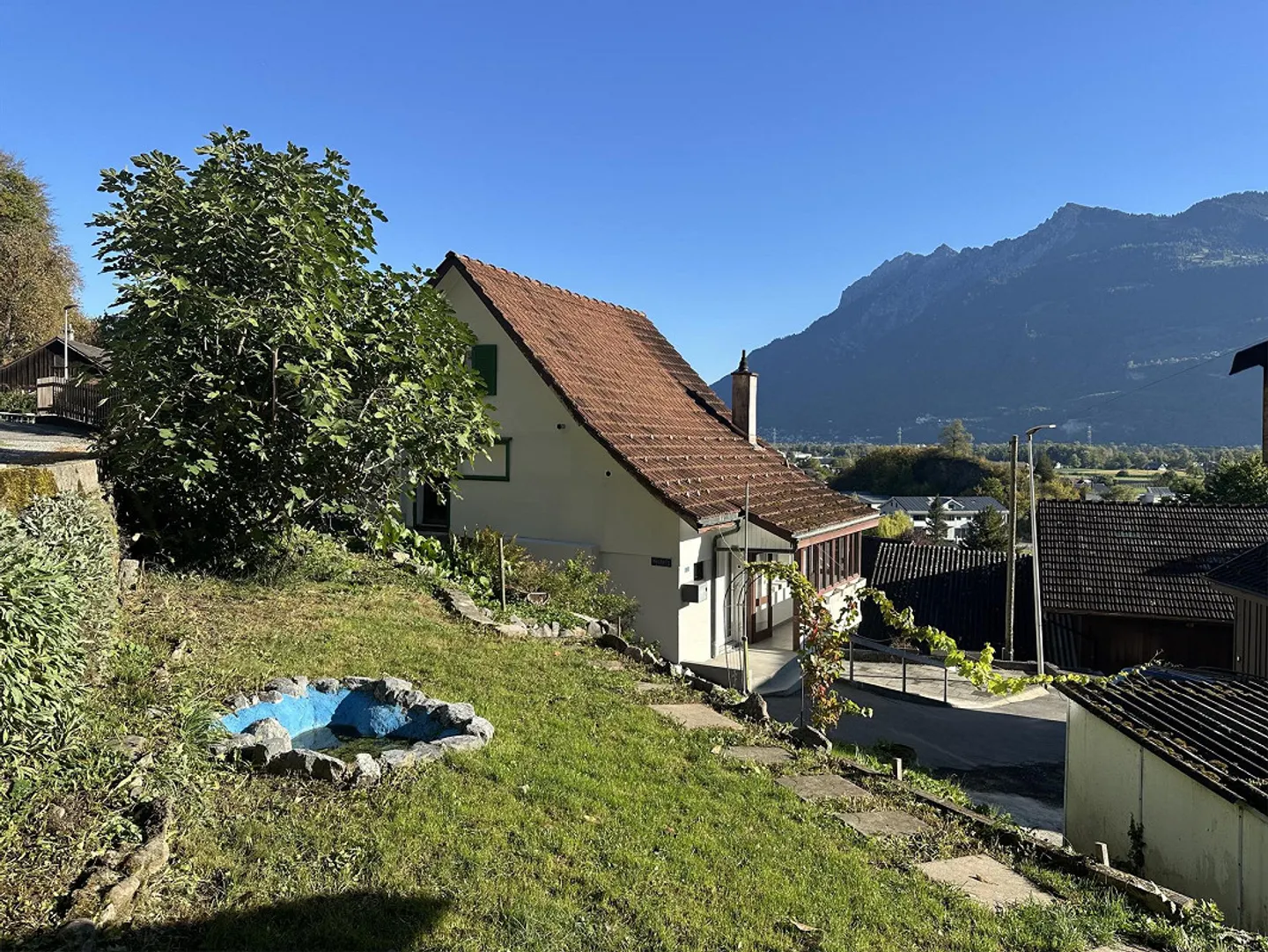 Casa unifamiliare ristrutturata: luminosa, accogliente e vicina alla natura - Foto 3 di 13