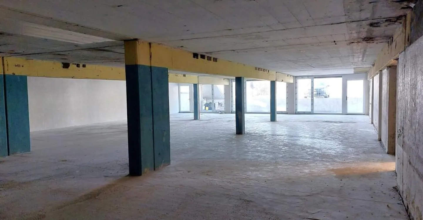 Flexible lease - Commercial space of 315m2 - Close to everything - Photo 1 of 7