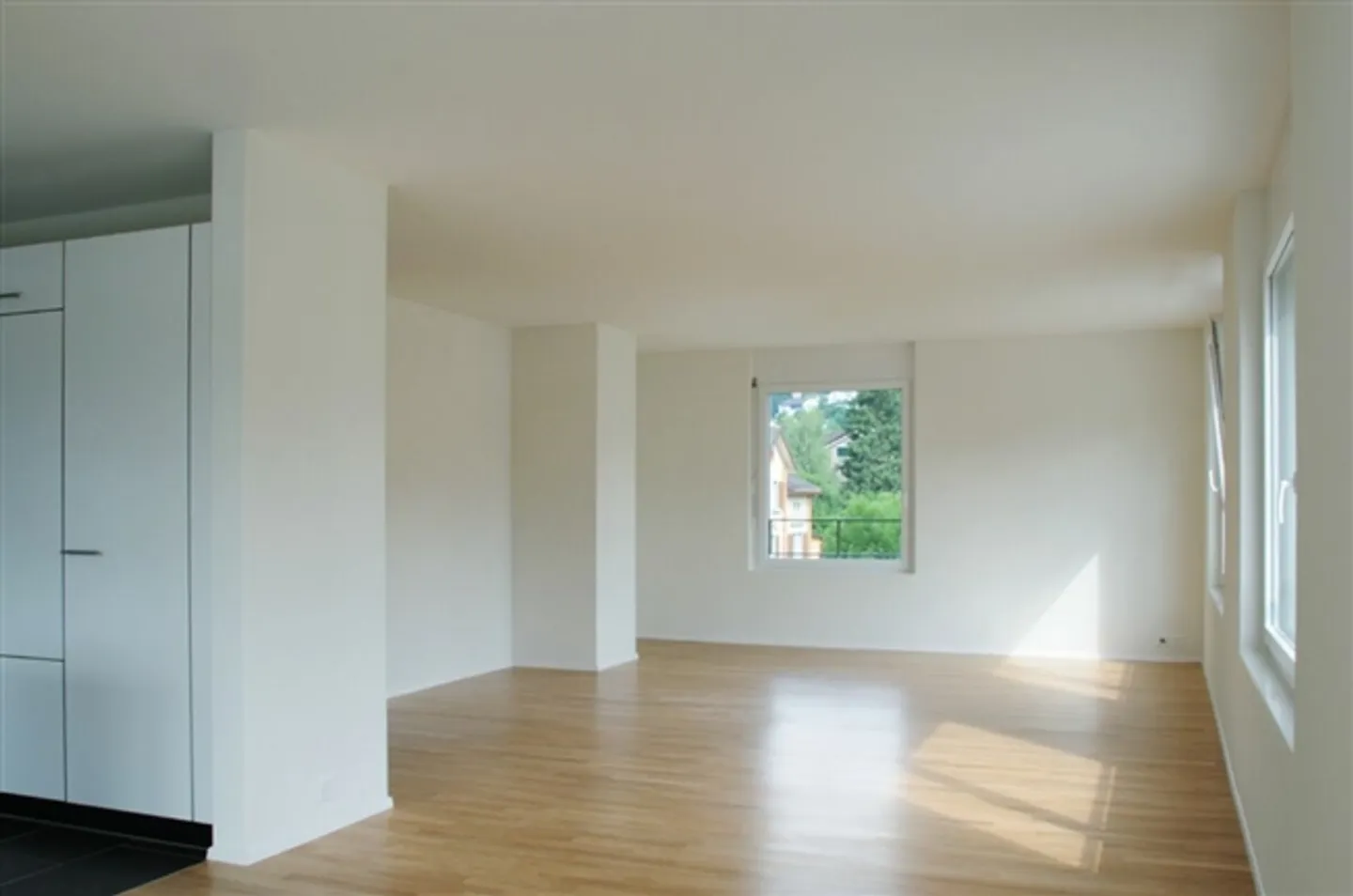 «Gartenidyll trifft Wohnkomfort 4.5-Zimmer-Traumwohnung in Bäretswil» - Foto 4 von 14