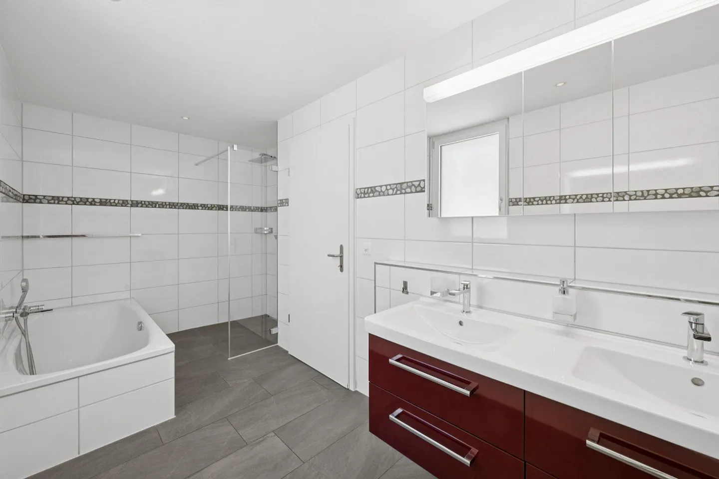 Casa bifamiliare ad Allschwil - Foto 6 di 13