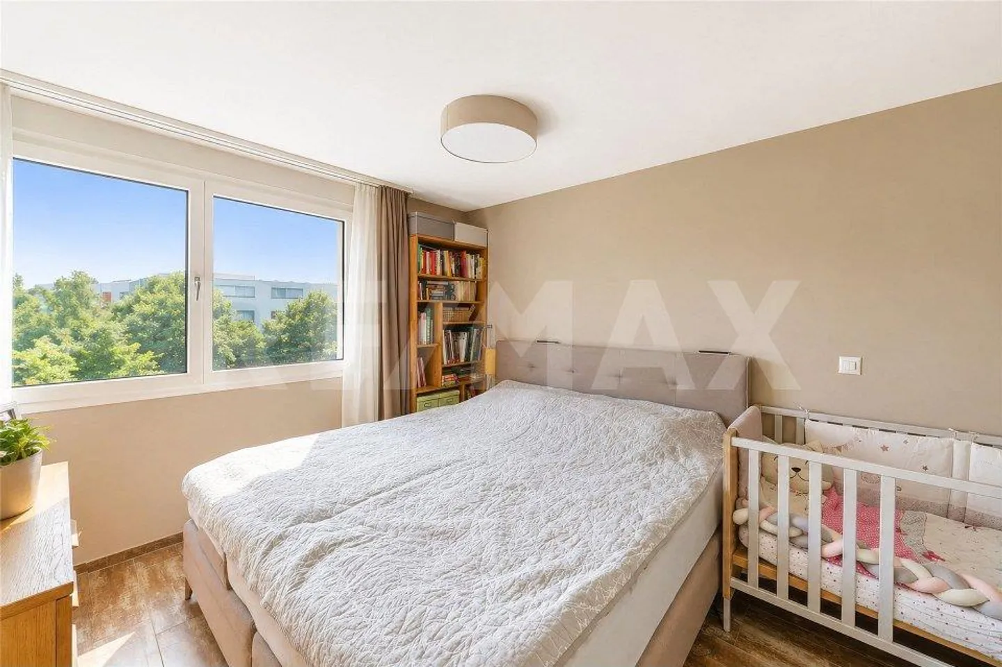 3.5 room apartment with 97.5 m², elevator, near public transport, shopping, school and nature... - Photo 5 of 11