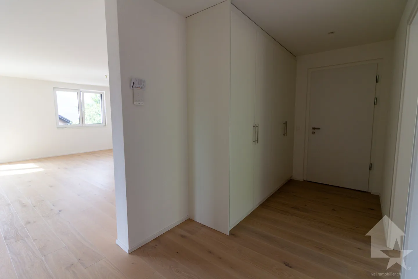 Wunderschöne 4,5 Zimmer neu mit 130m2 und großem Balkon - Foto 13 von 13