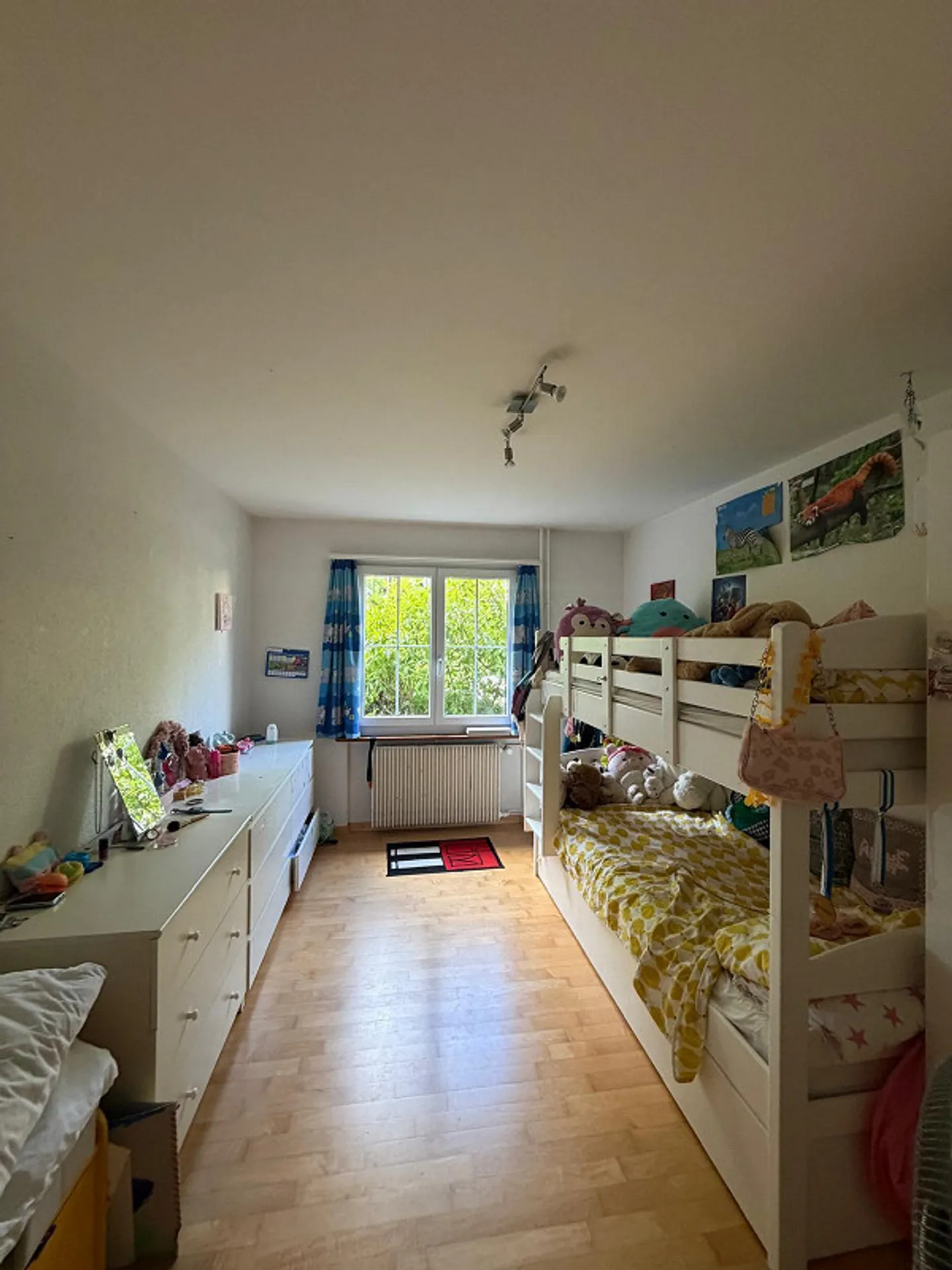 Appartement temporaire de 5,5 pièces dans un emplacement central à Zurich - Photo 3 sur 8