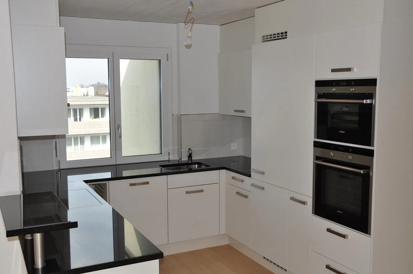 Grosse, schöne 3.5 Z-Attikawohnung - Foto 6 von 18