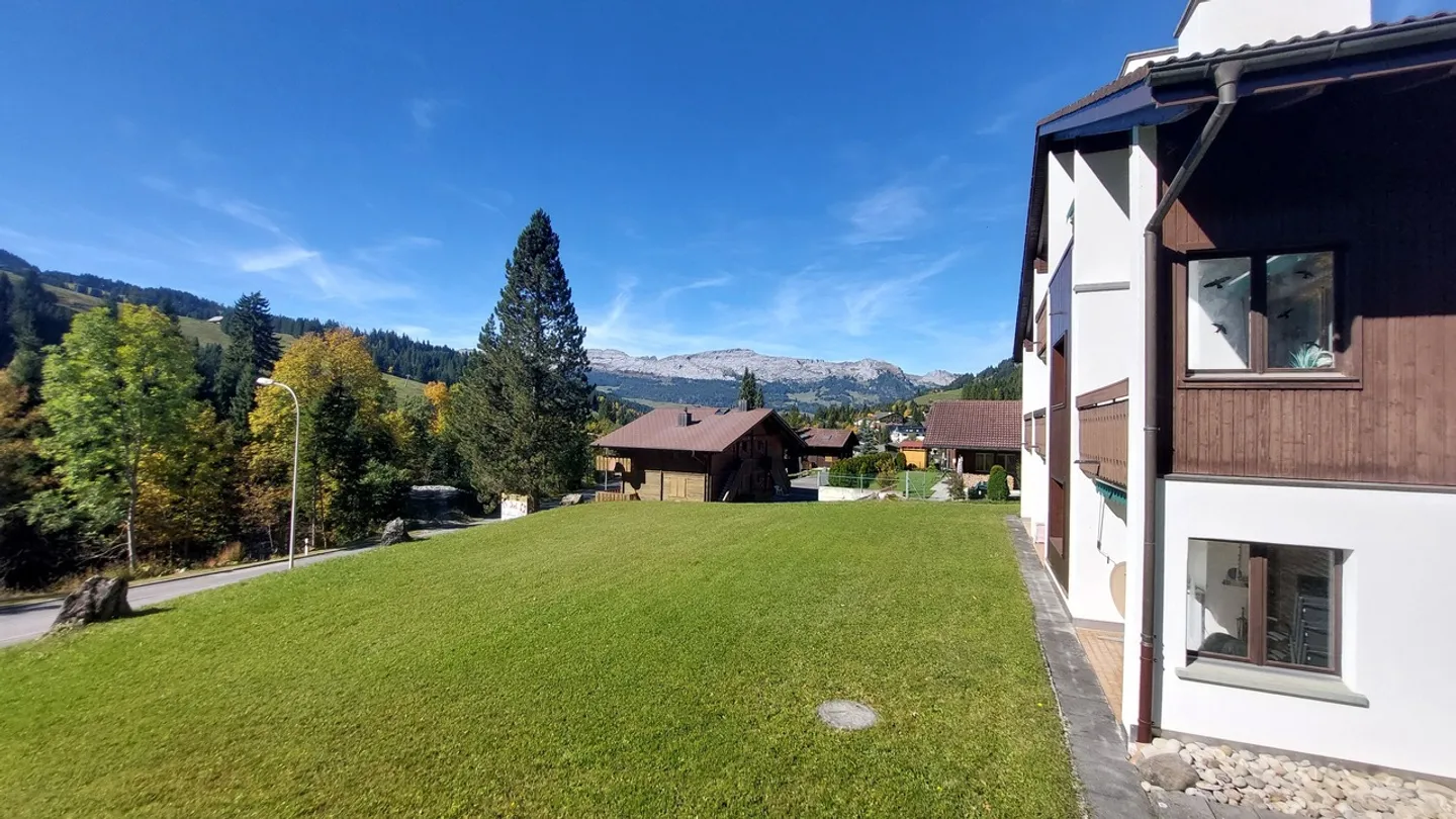 Cozy ground floor apartment with fantastic views - Photo 9 of 10