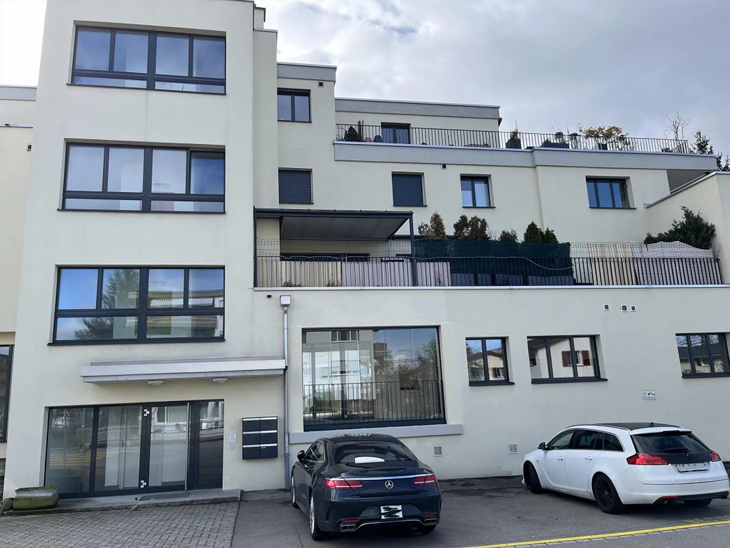 Grosse, schöne 3.5 Z-Attikawohnung - Foto 16 von 18