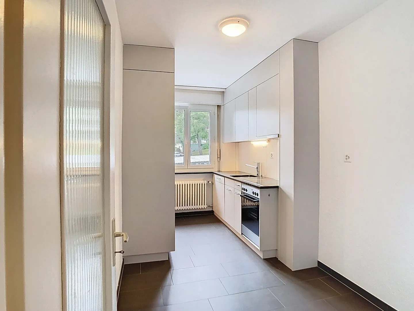 Appartement à louer - Photo 2 sur 13