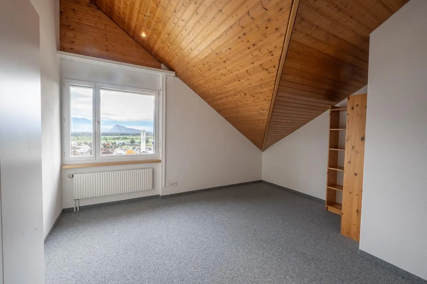 5.5-Zi. Wohnung - Foto 4 von 12