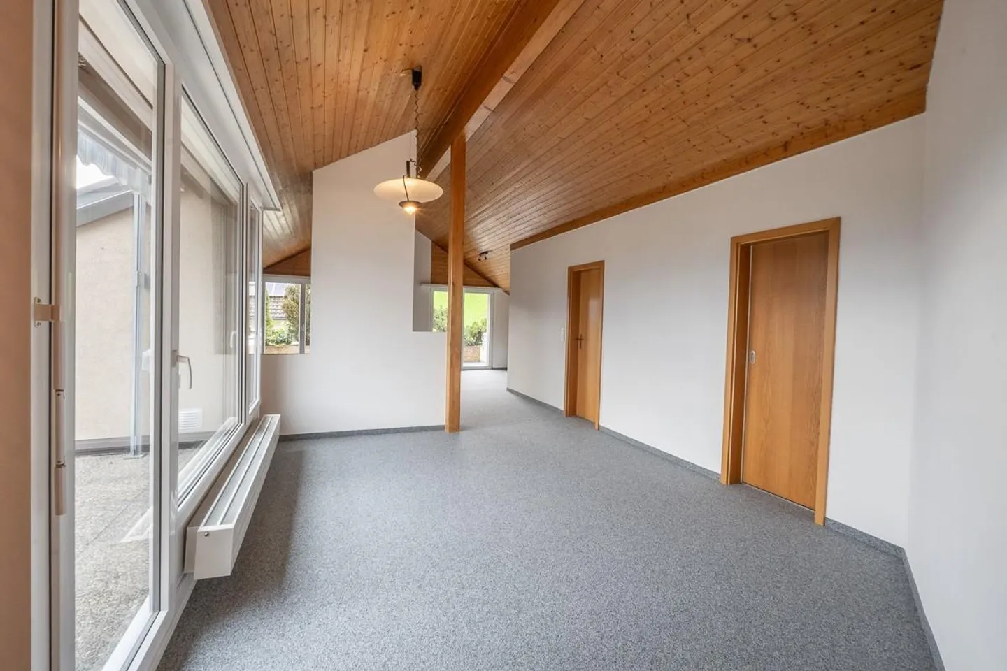 5.5-Zi. Wohnung - Foto 2 von 12