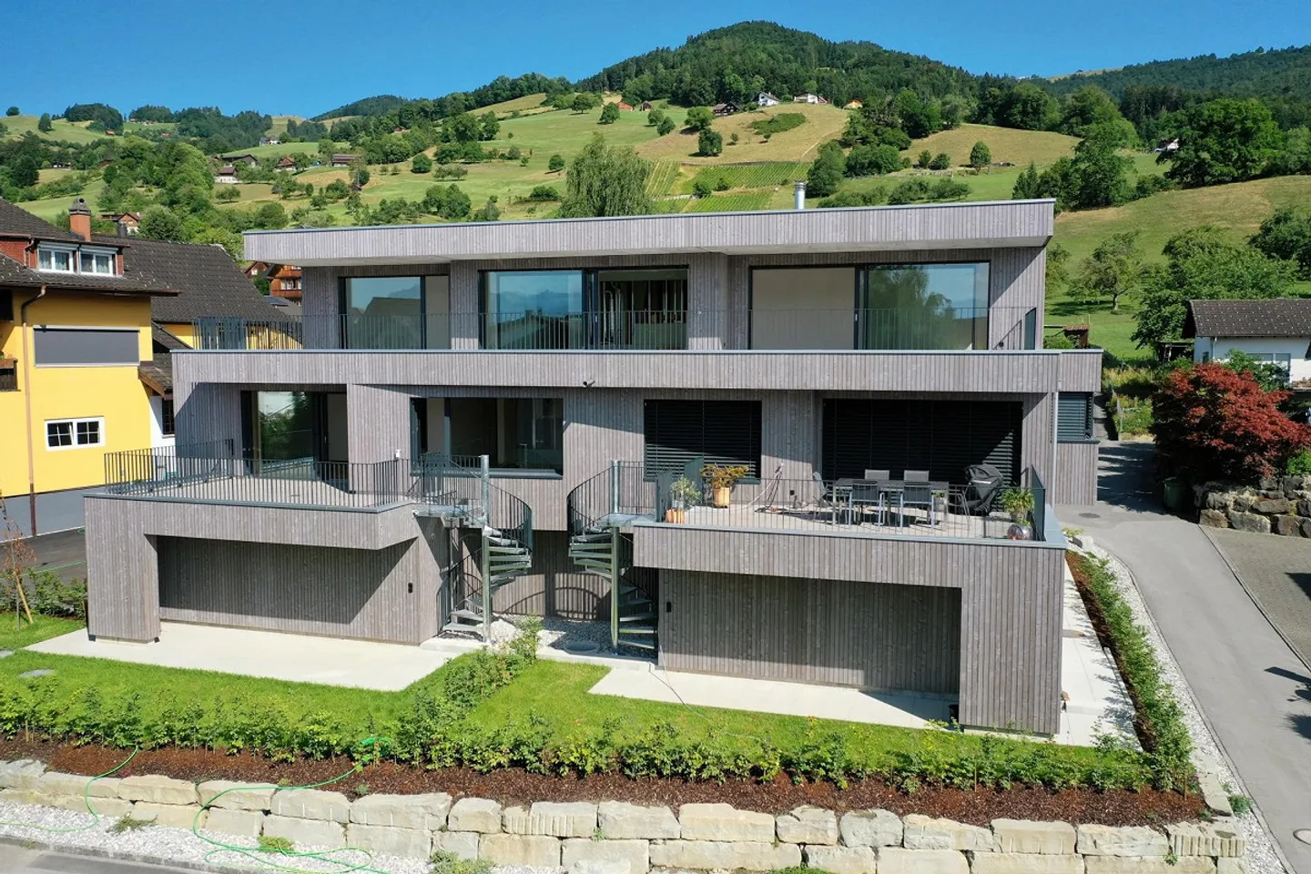 Appartamento attico da 4,5 stanze da sogno con design elegante - Foto 5 di 13