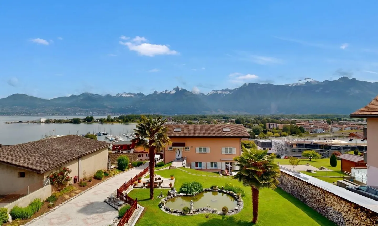 Le Bouveret: Casa plurifamiliare - Fascino del villaggio e vista - Foto 2 di 10