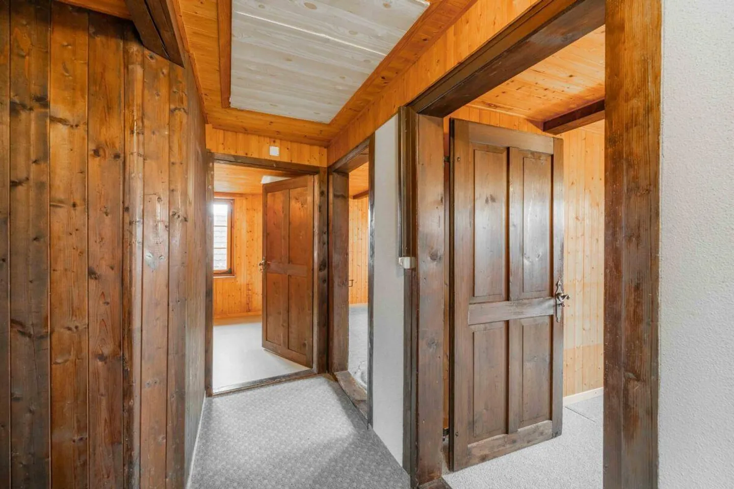 Charming Semi-Detached House in Sunny Location - Photo 14 of 20