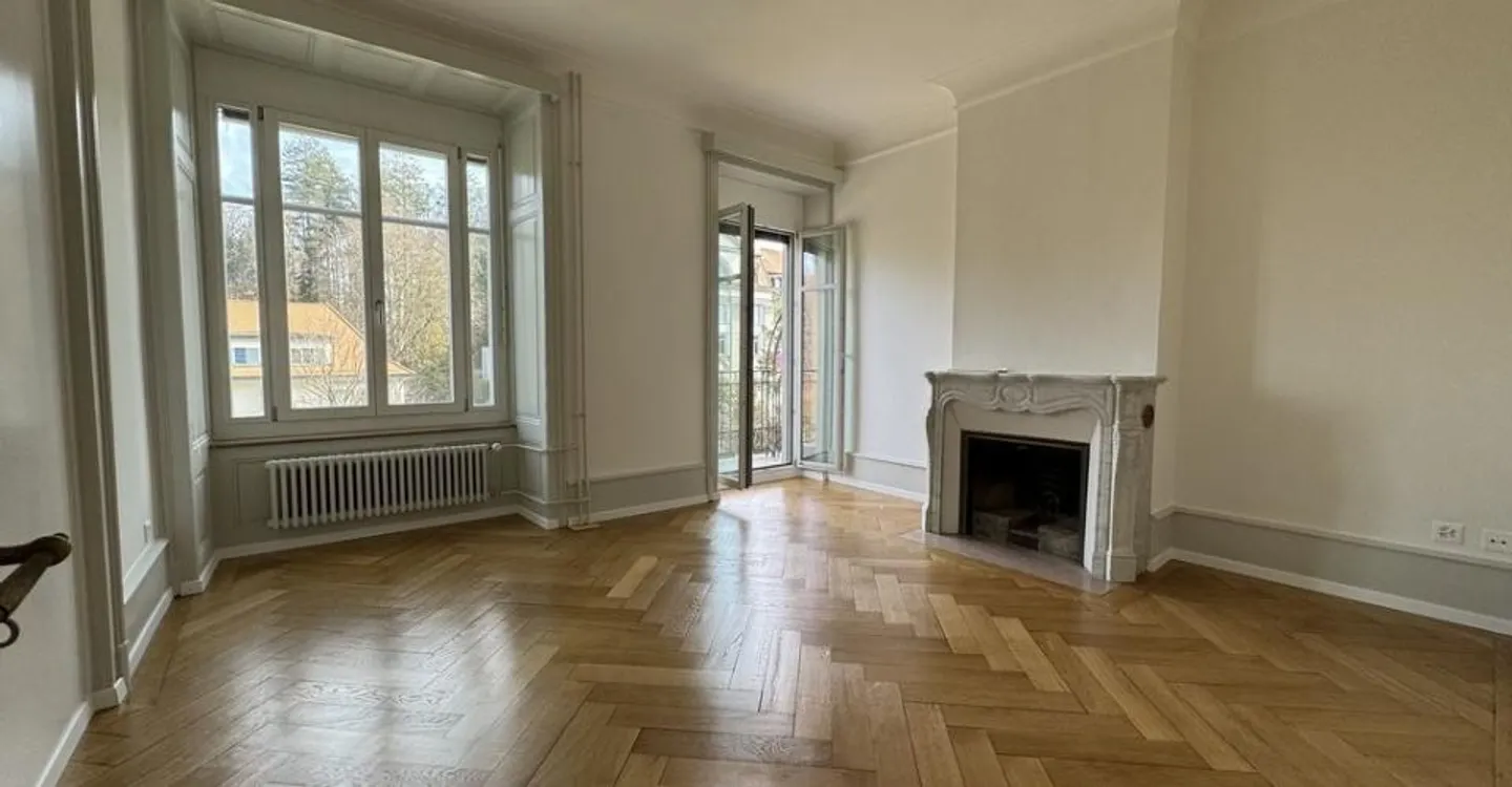 Magnifico appartamento di 5,5 stanze completamente ristrutturato - Foto 3 di 8