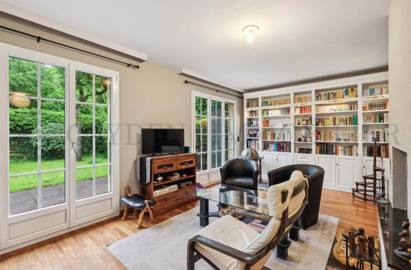 Family villa and individual house in the best location! - Photo 1 of 6