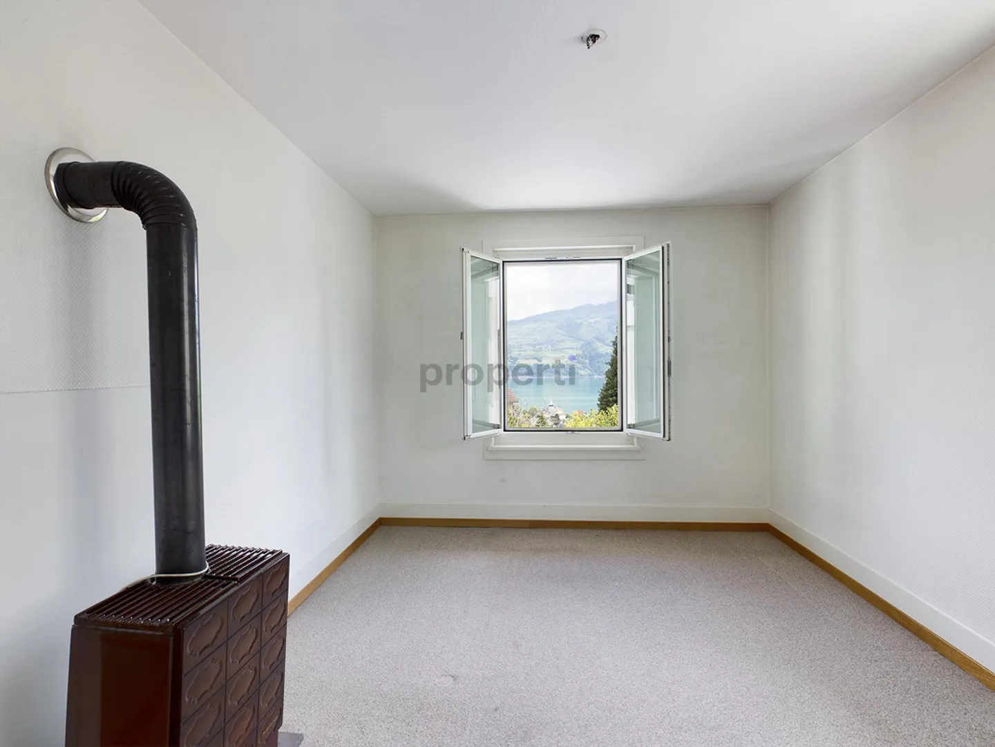 Appartement lumineux de 3,5 pièces avec vue imprenable à Spiez - Photo 5 sur 8