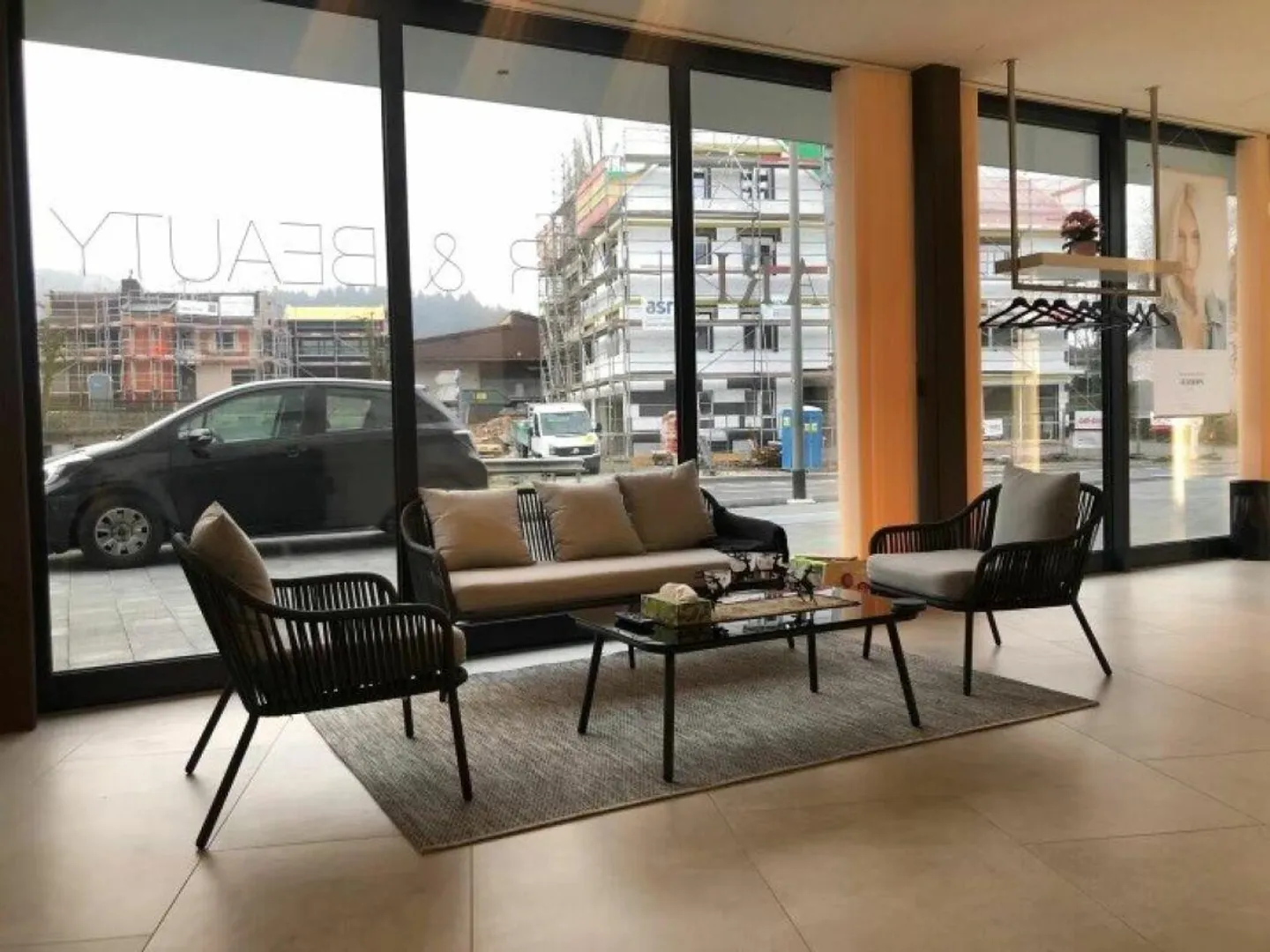 Verwirklichen Sie sich Ihren Traum mit diesem möblierten Coiffeursalon - Foto 6 von 6