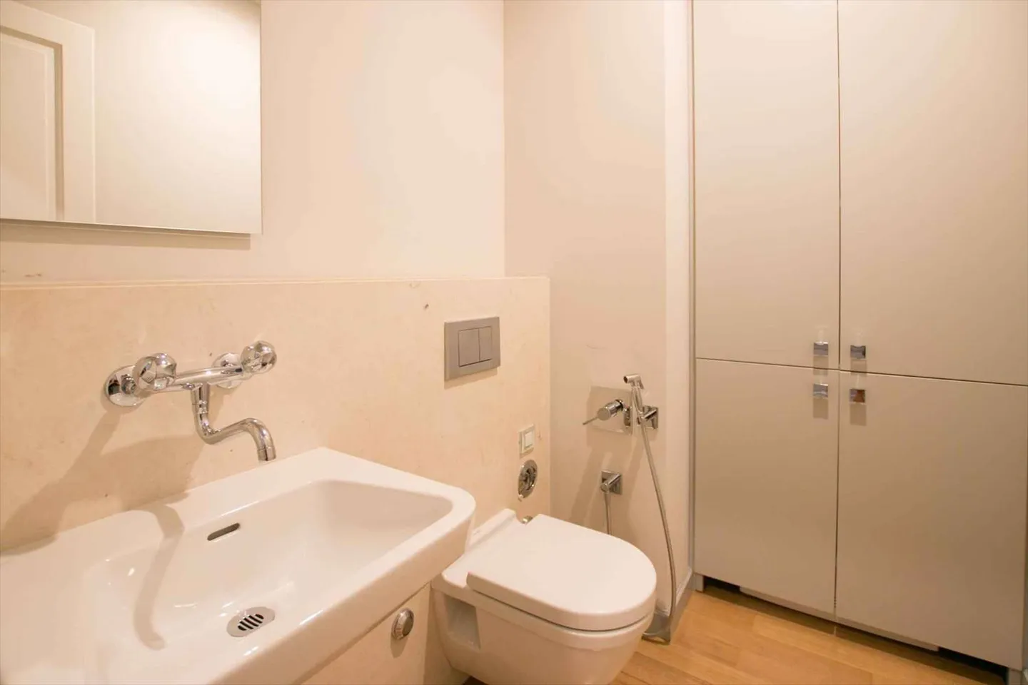 Appartamento 5.5 stanze - Foto 8 di 9