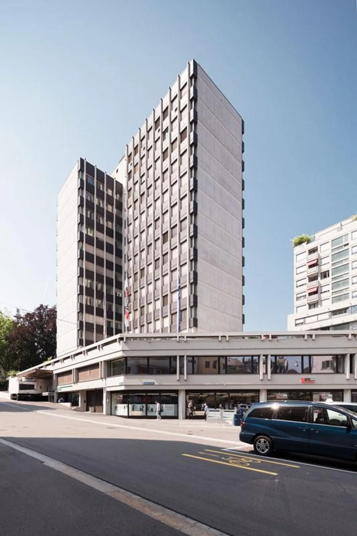 Proximity to Oerlikon Station: 29 m2 Office Space - Photo 2 of 5