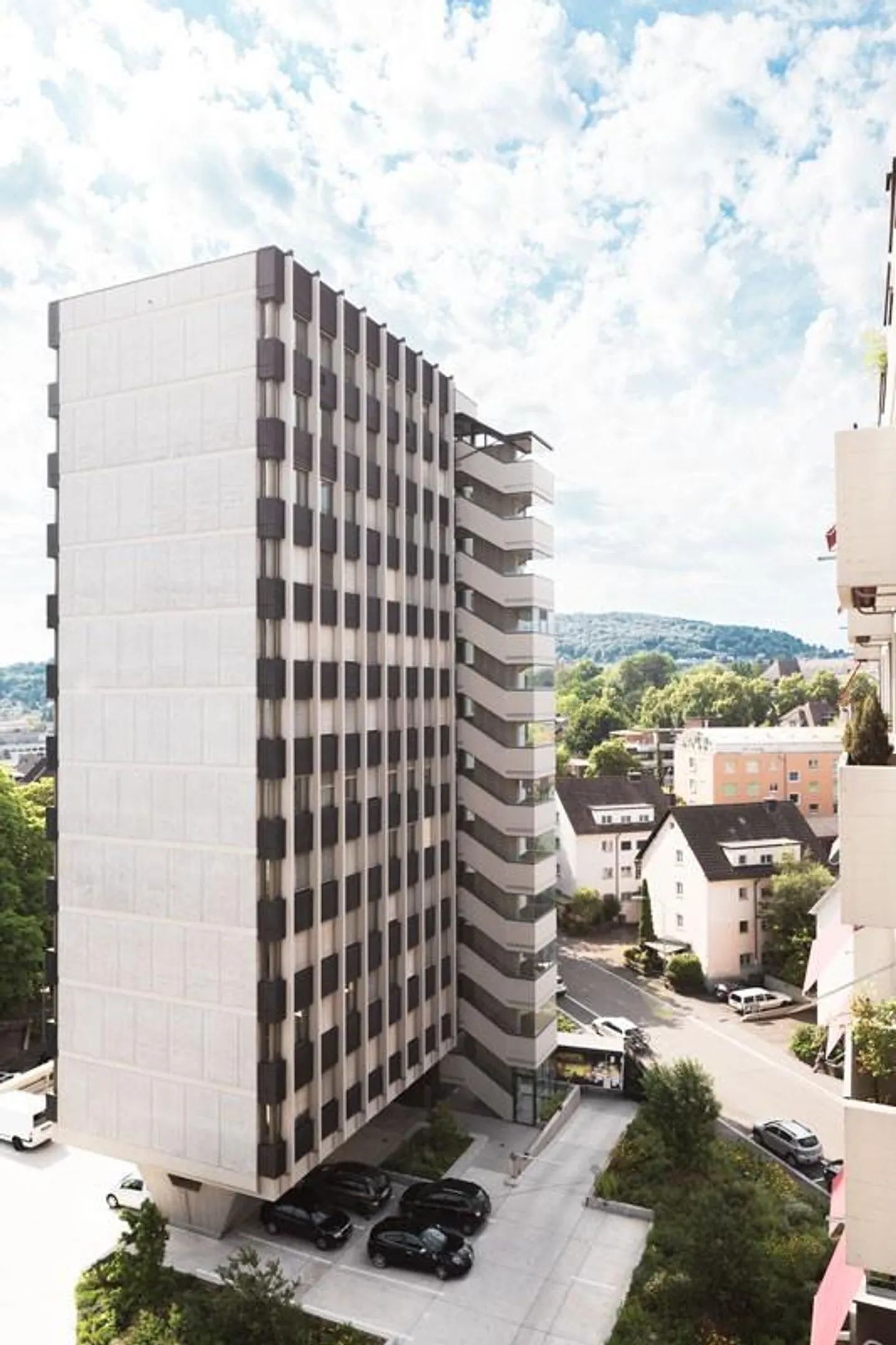 Proximity to Oerlikon Station: 29 m2 Office Space - Photo 3 of 5