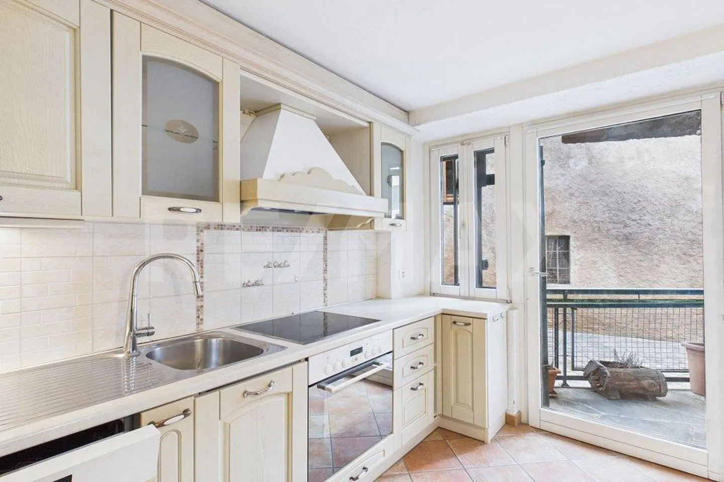 Charming Ticinese House in Agno - Photo 7 of 13