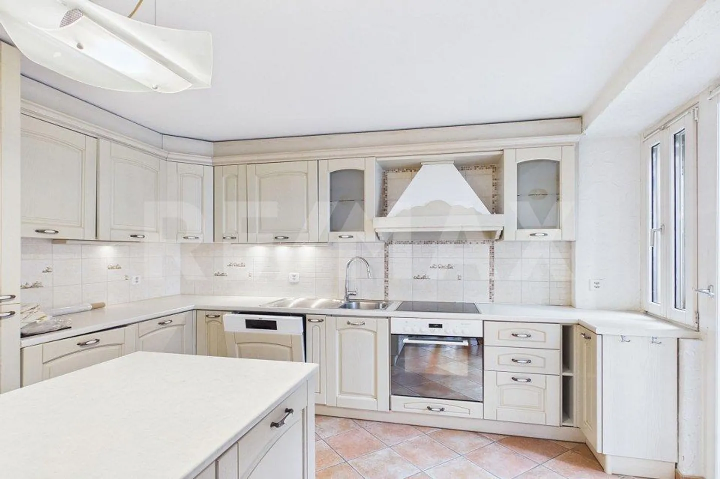 Charming Ticinese House in Agno - Photo 8 of 13