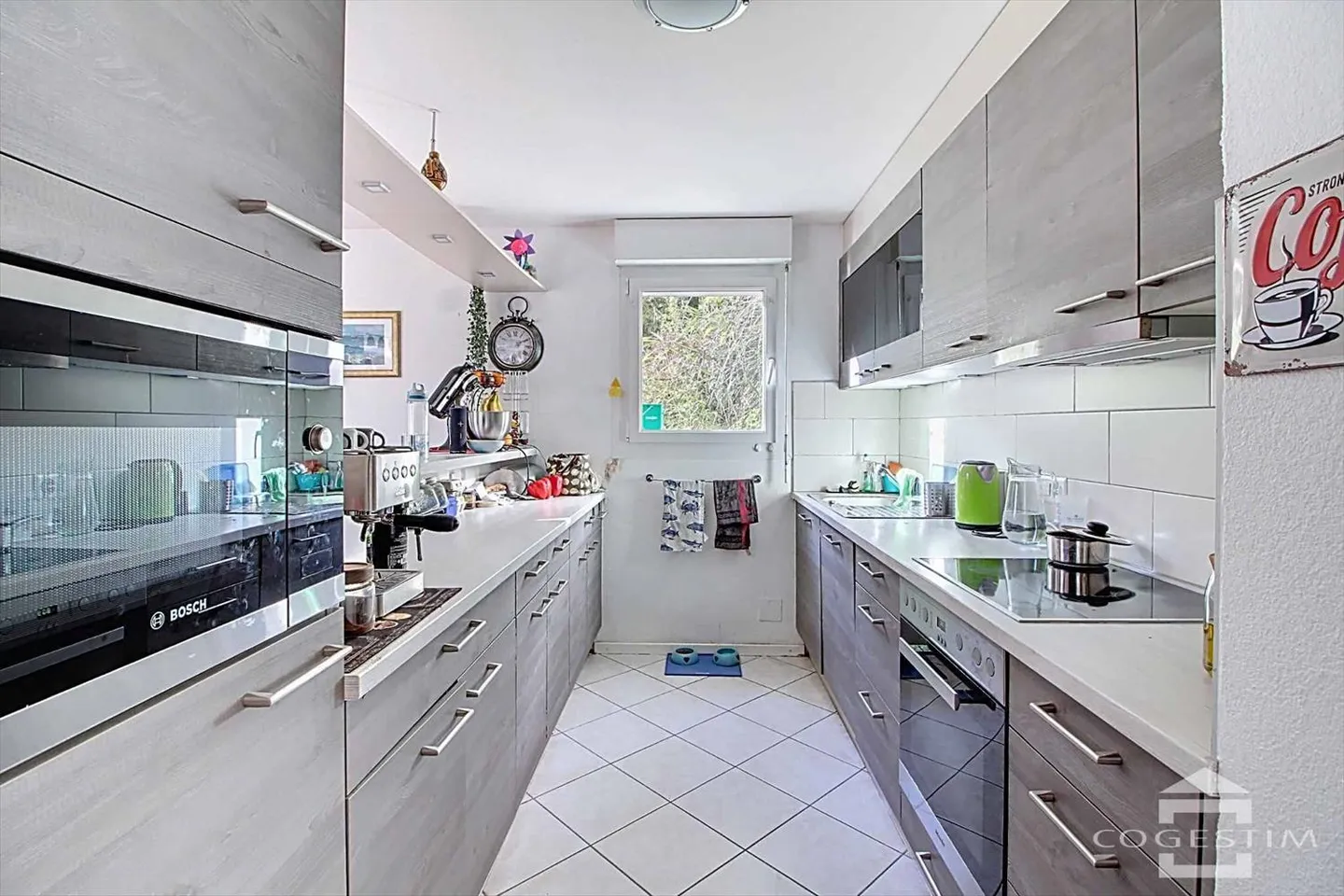 Villa 8.5 pièces - Photo 4 sur 11