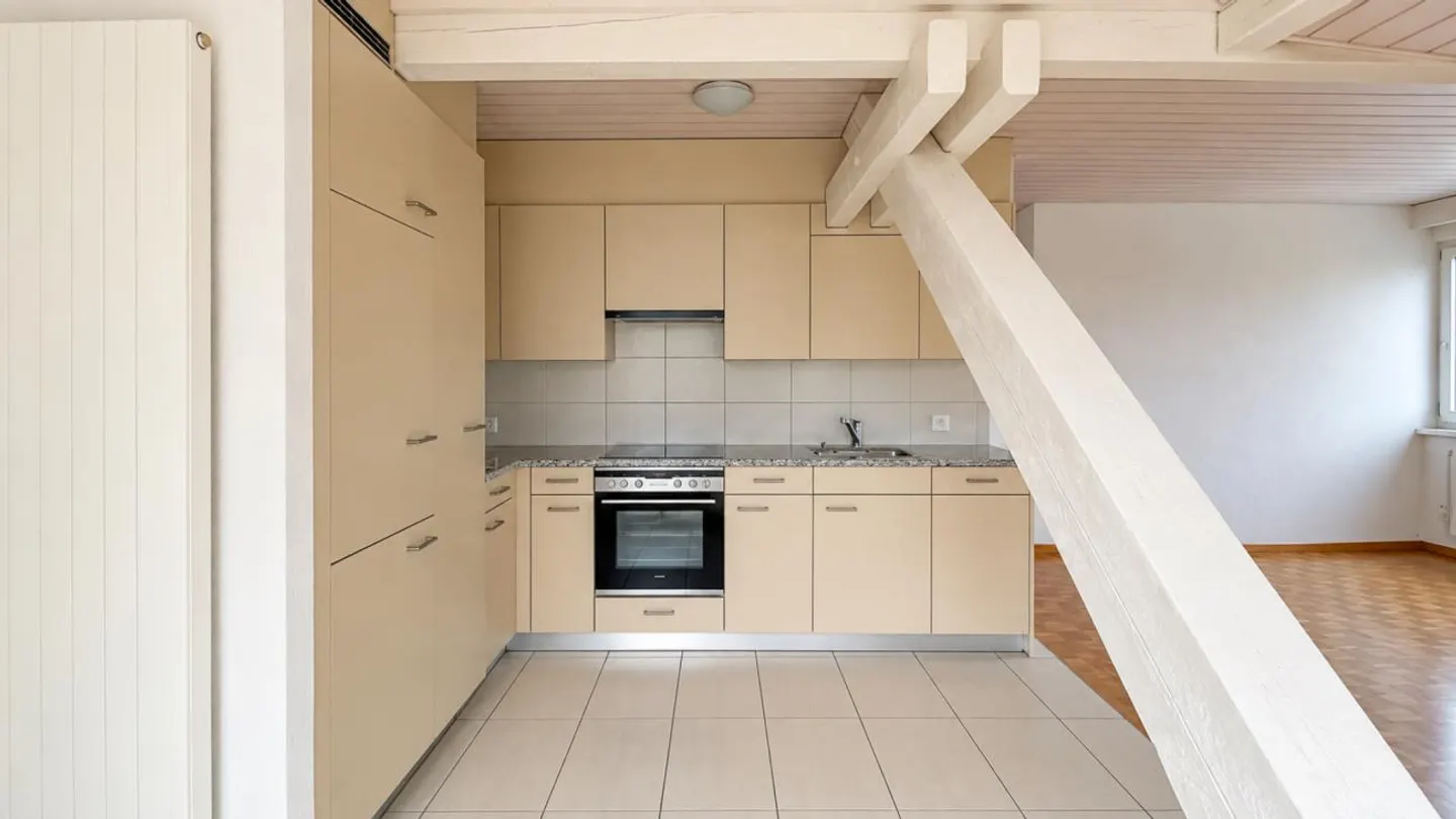 Charmante Dachgeschosswohnung in Kreuzlingen - Foto 2 von 9