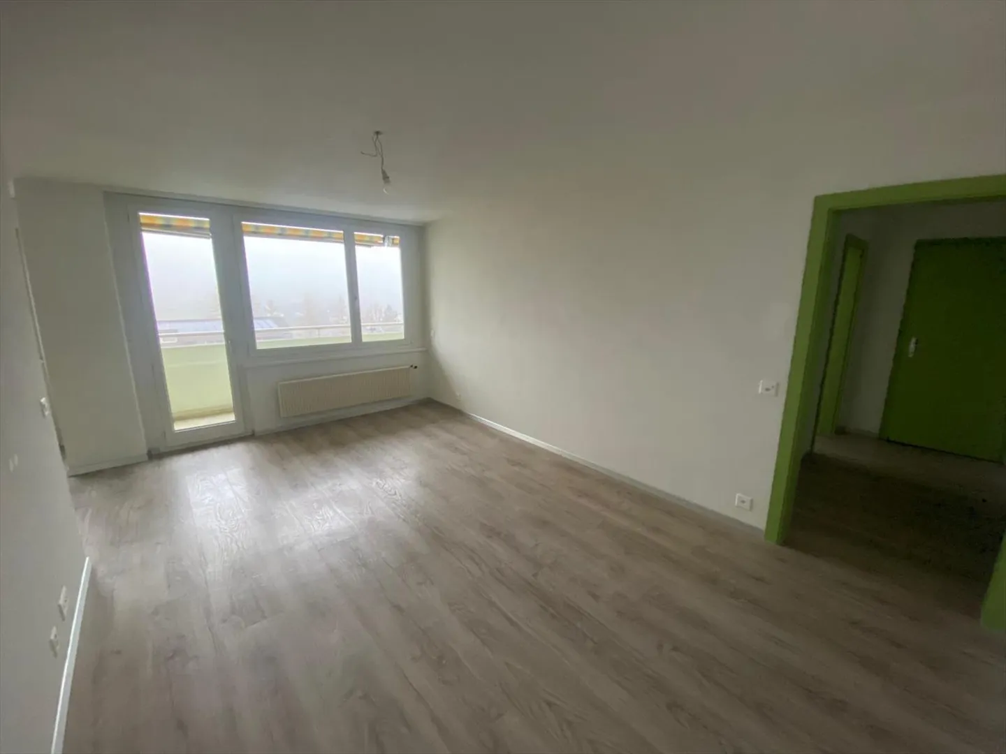 2.5 Room Apartment - Photo 3 of 7