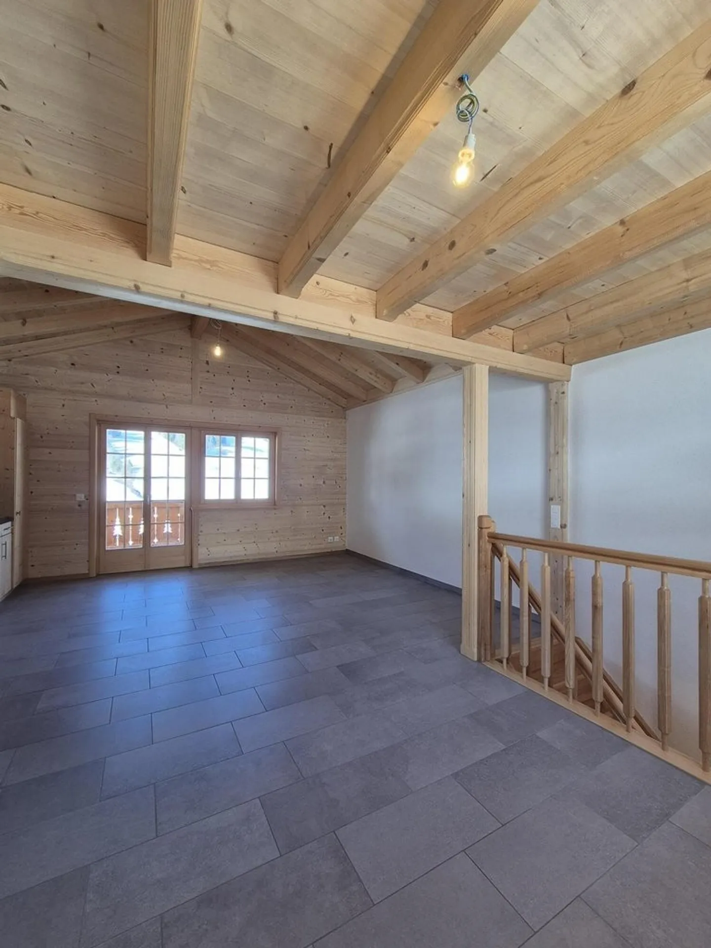 JAUN - Appartamento Duplex 3.5 stanze - Foto 4 di 12