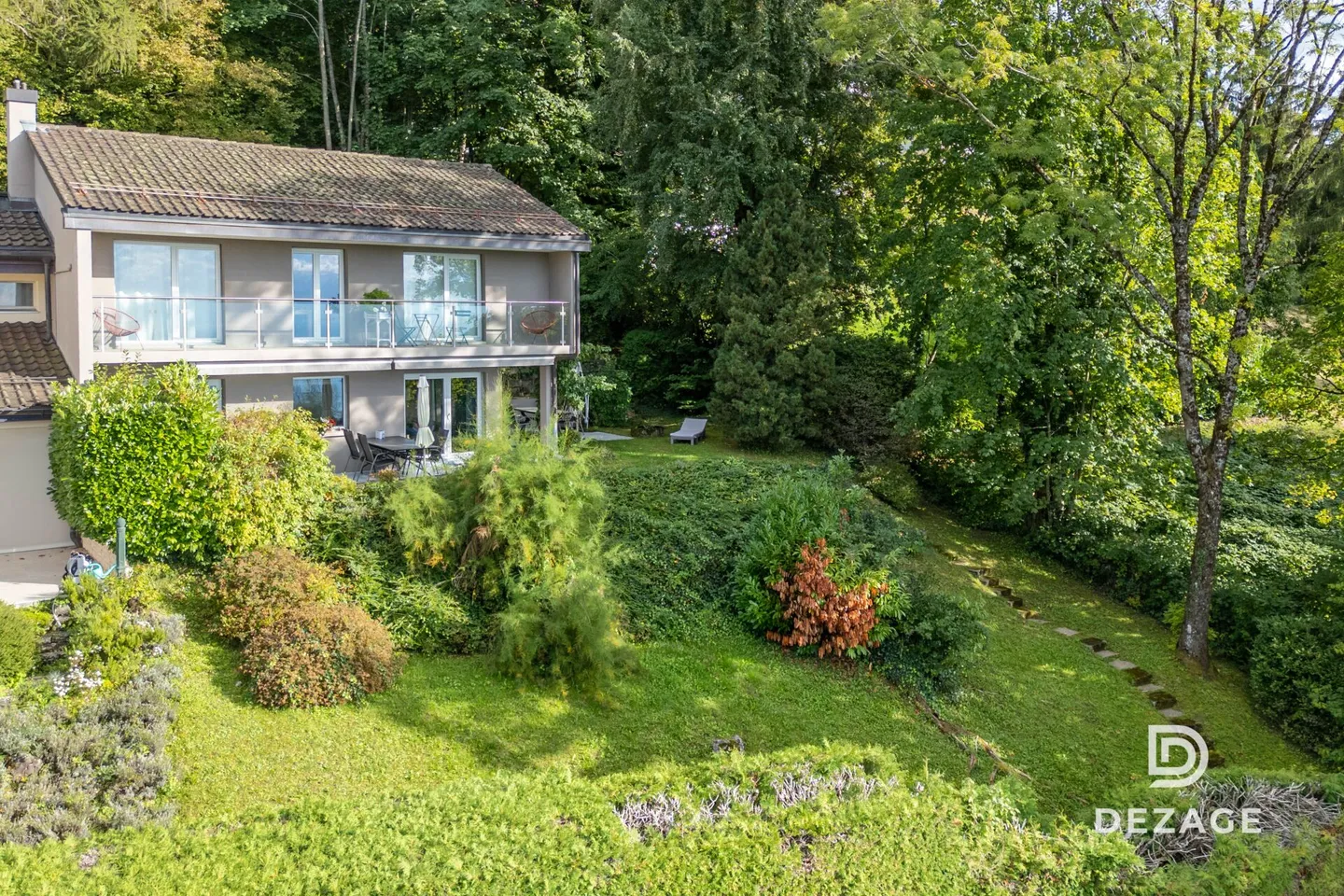 Vista panoramica e calma assoluta a 5 minuti dal centro di Montreux - Foto 12 di 17