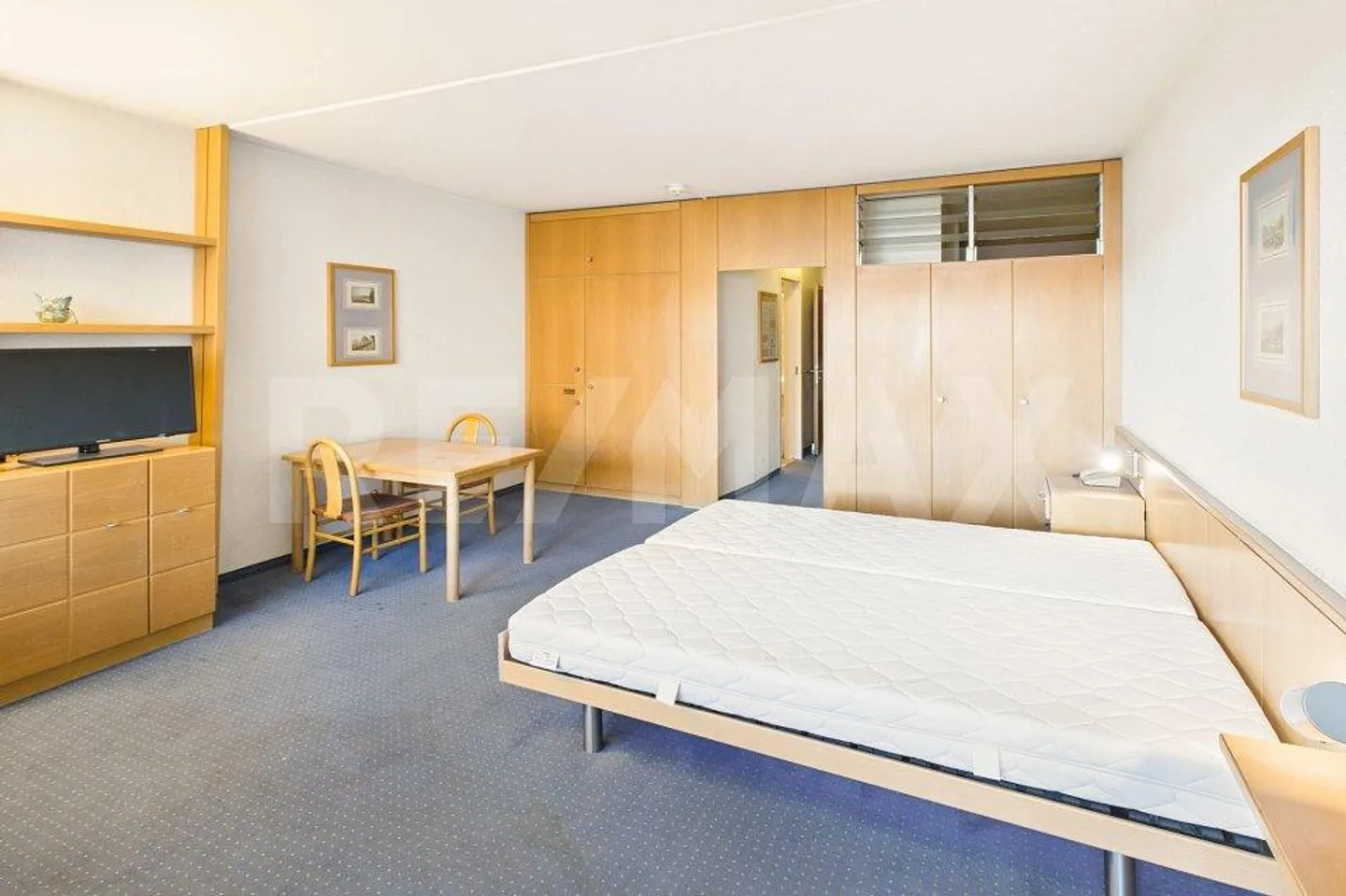 Appartement Charmant avec Vue sur le Lac - Photo 12 sur 13