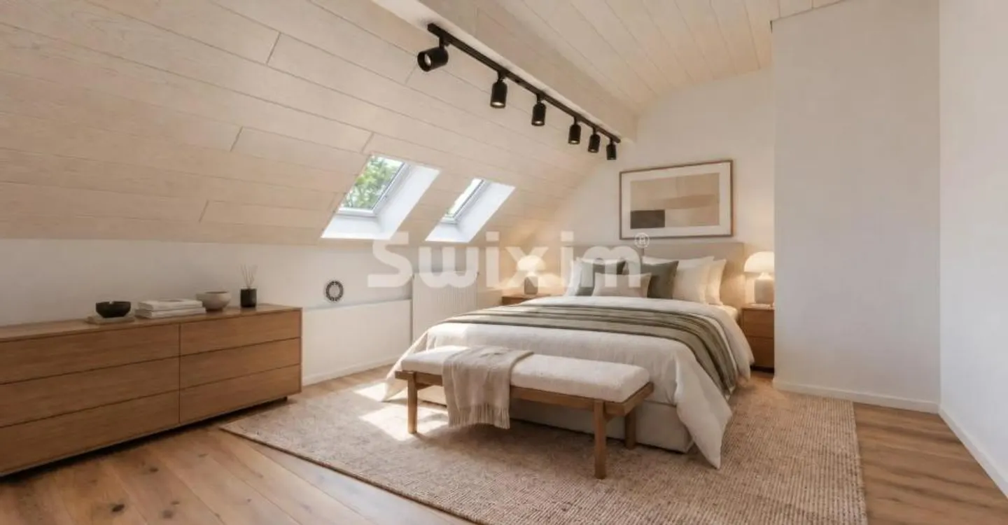 Triplex rénové avec studio - Photo 4 sur 7