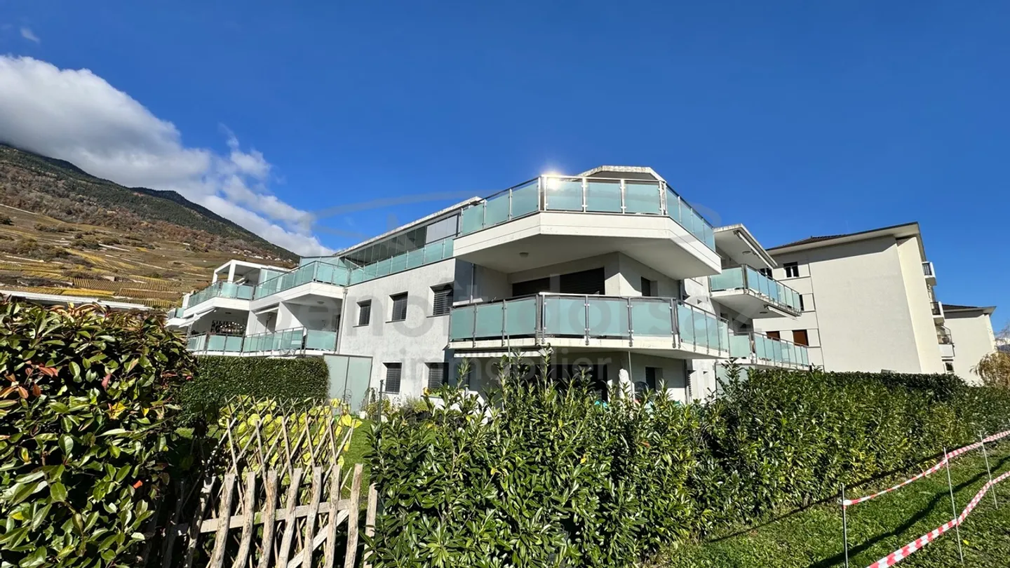 Wohnung kaufen - Foto 1 von 10