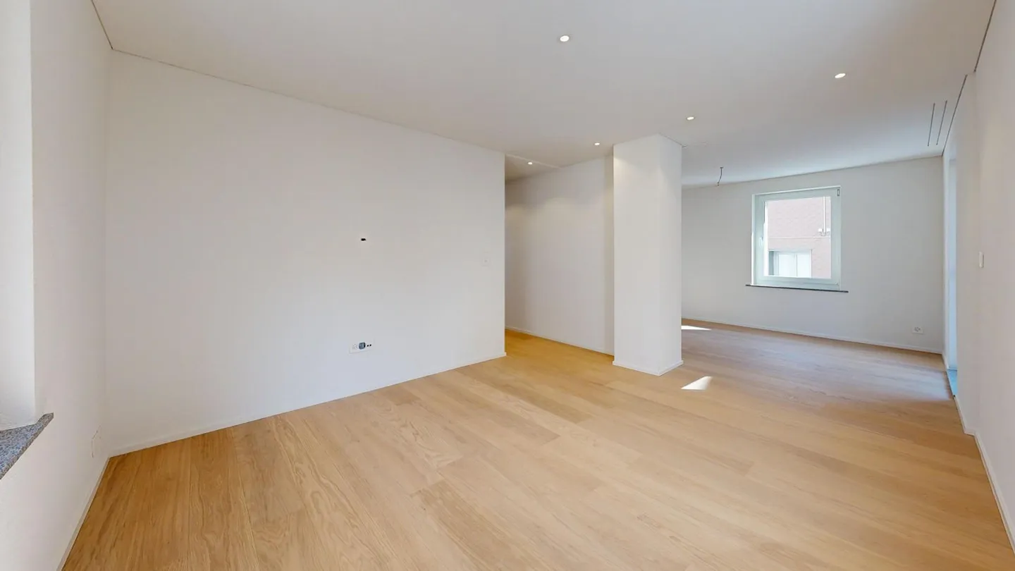 Casa unifamiliare completamente ristrutturata con charme e comfort - Foto 6 di 13