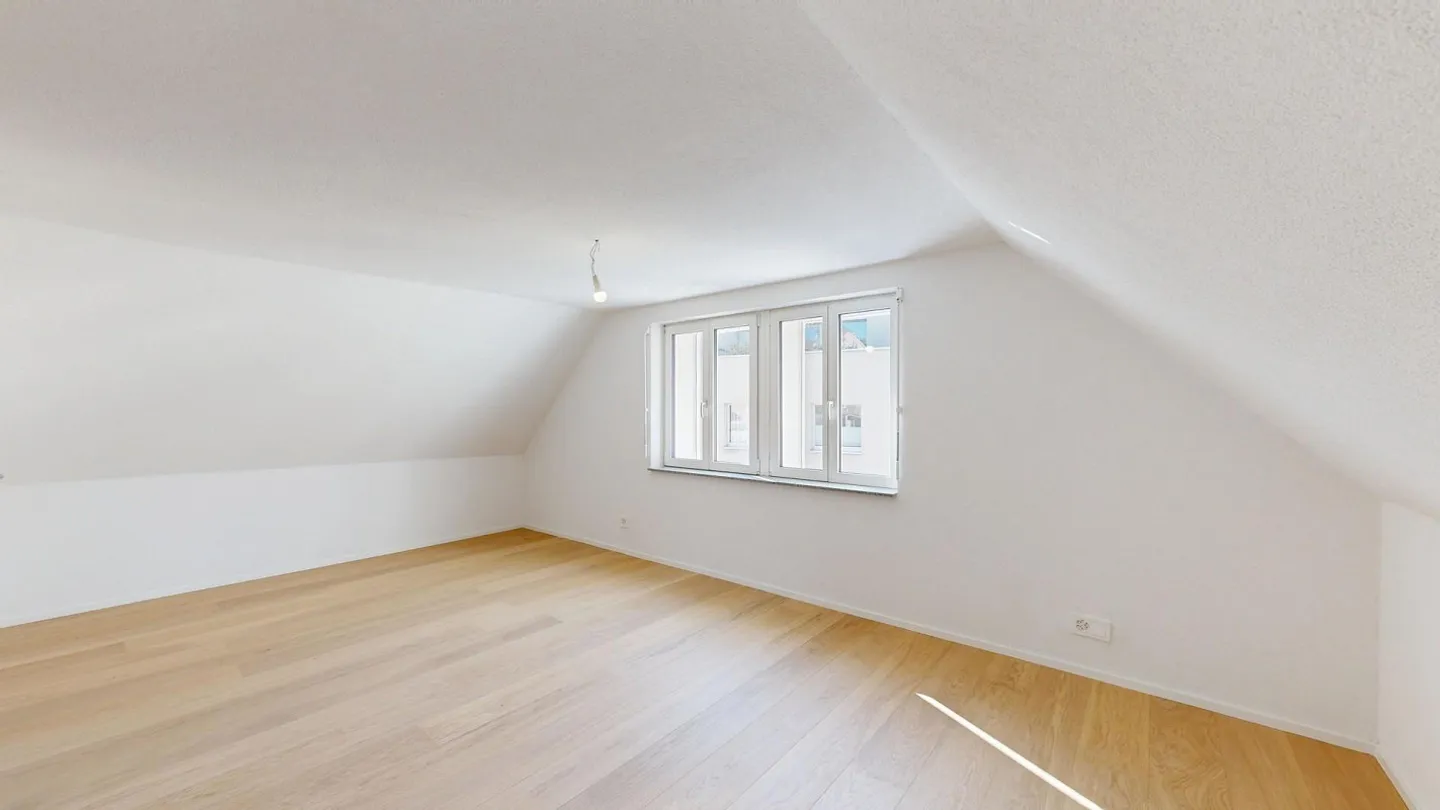 Casa unifamiliare completamente ristrutturata con charme e comfort - Foto 13 di 13