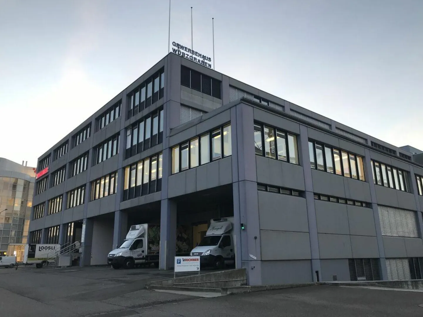 462 m² spazio commerciale versatile a Zurigo-Altstetten - Foto 1 di 6