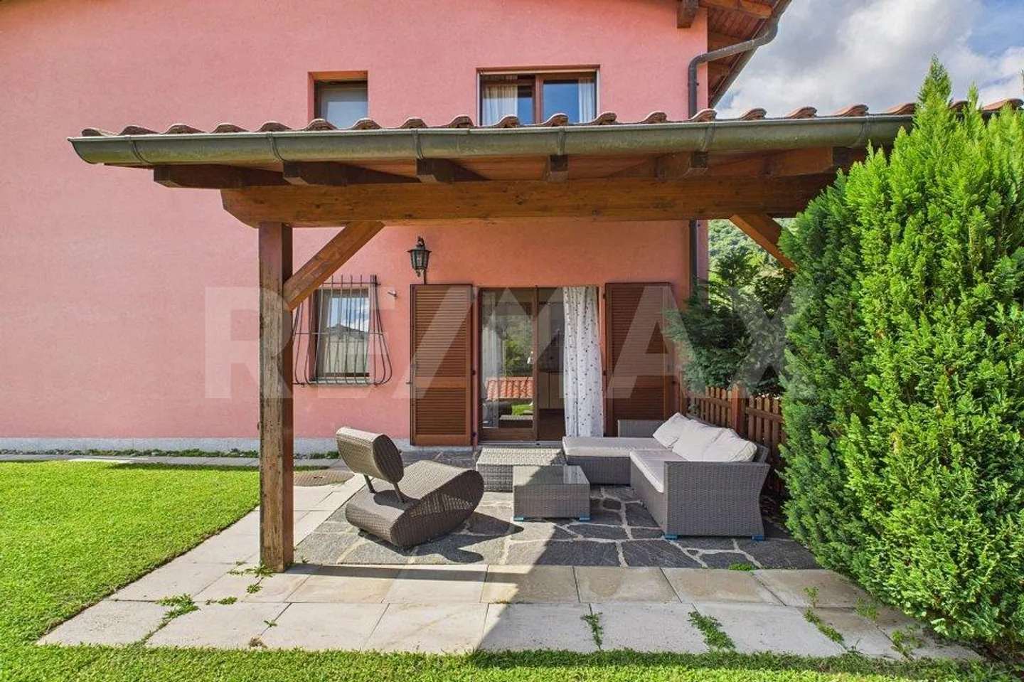 Charmante Villa mit Privatgarten - Foto 5 von 13