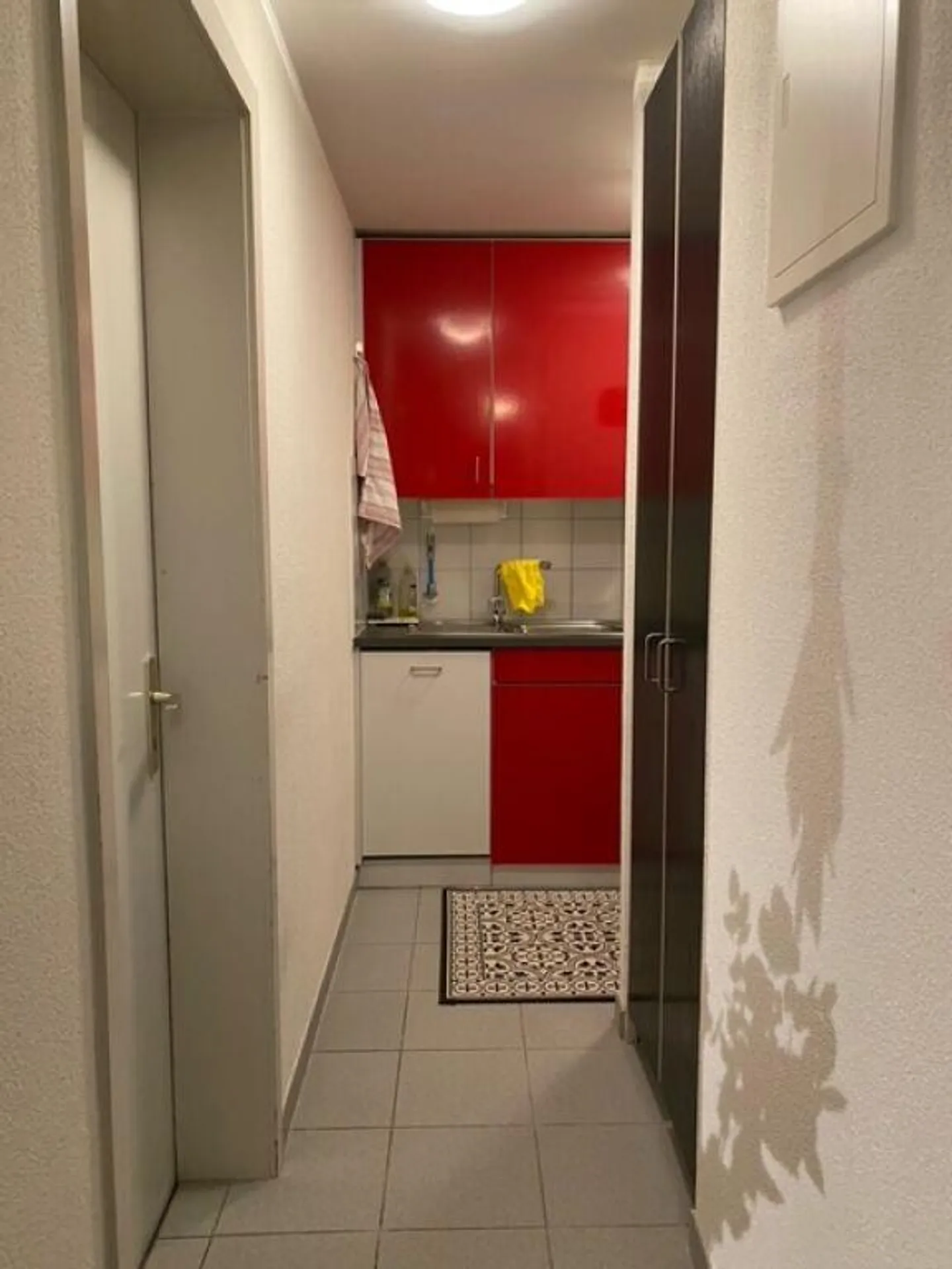 2 Room Apartment with Large Balcony in the City - Photo 7 of 9