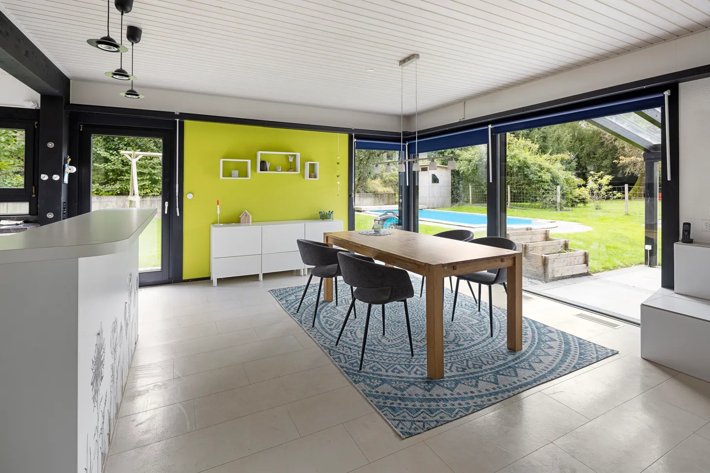 Family-friendly oasis of well-being with pool and garden idyll - Photo 5 of 14