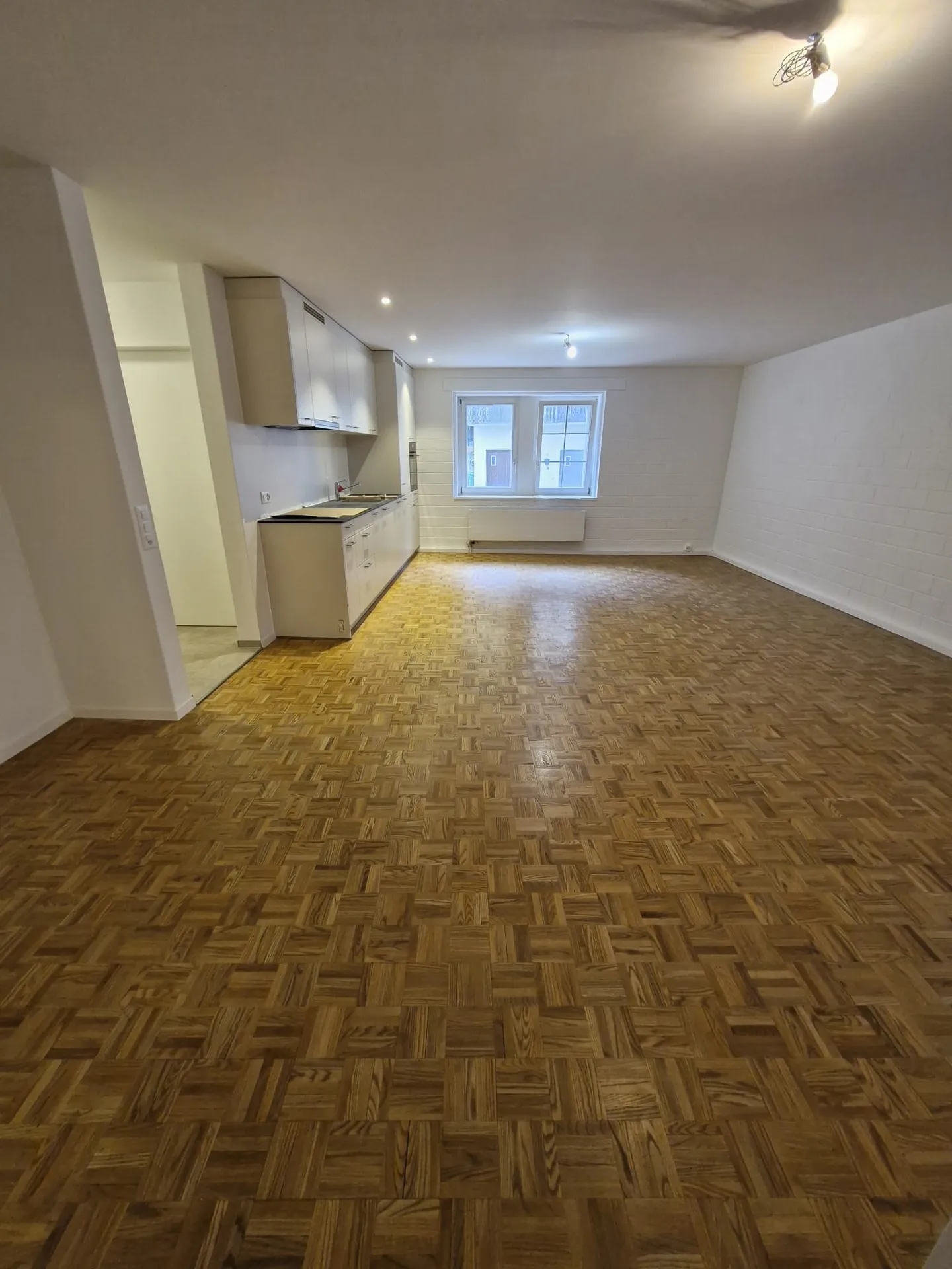 Charming 2.5-room apartment in a historic building in Egerkingen - Photo 1 of 9