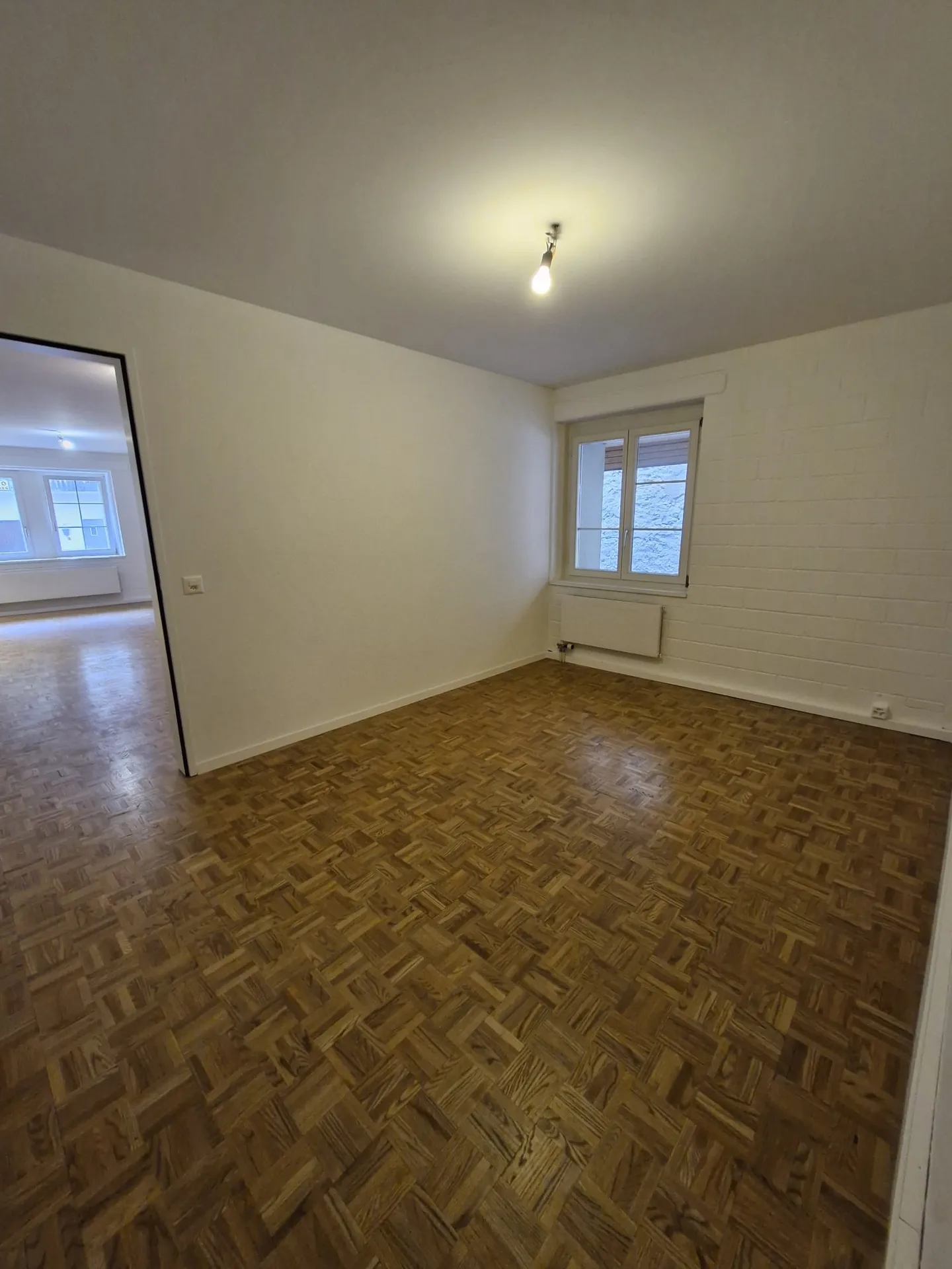 Charming 2.5-room apartment in a historic building in Egerkingen - Photo 3 of 9