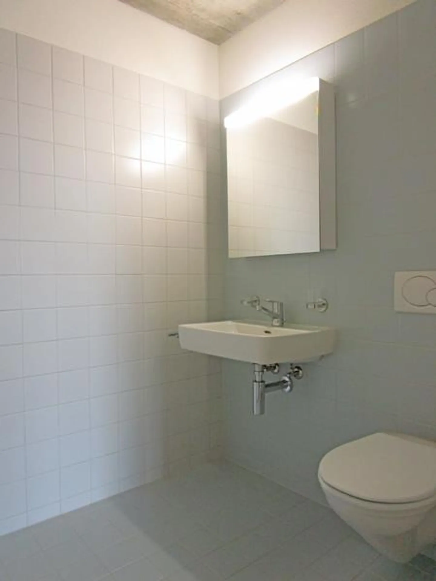 Light-flooded 3.5 room apartment - Photo 4 of 5