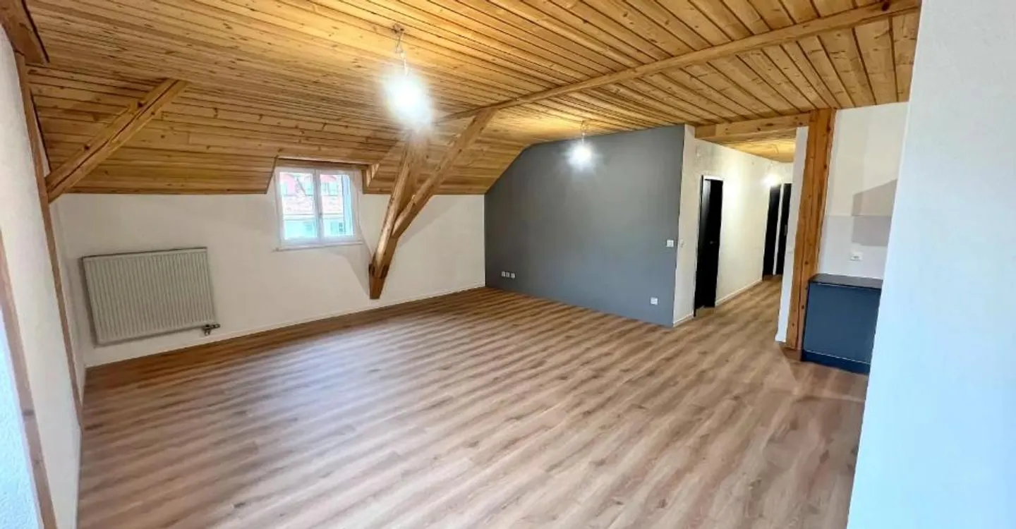 5-room apartment - Photo 2 of 9