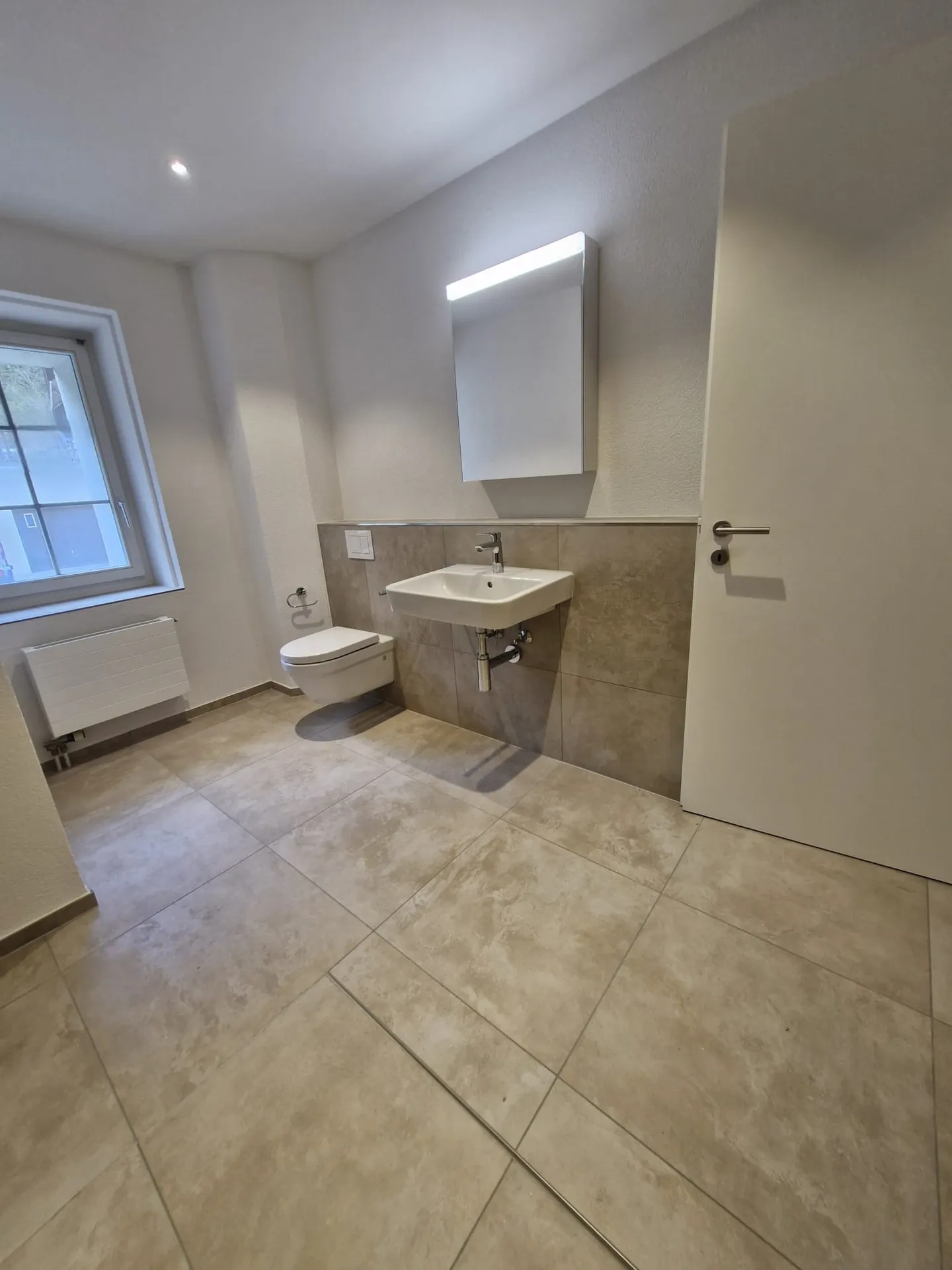 Charming 2.5-room apartment in a historic building in Egerkingen - Photo 9 of 9